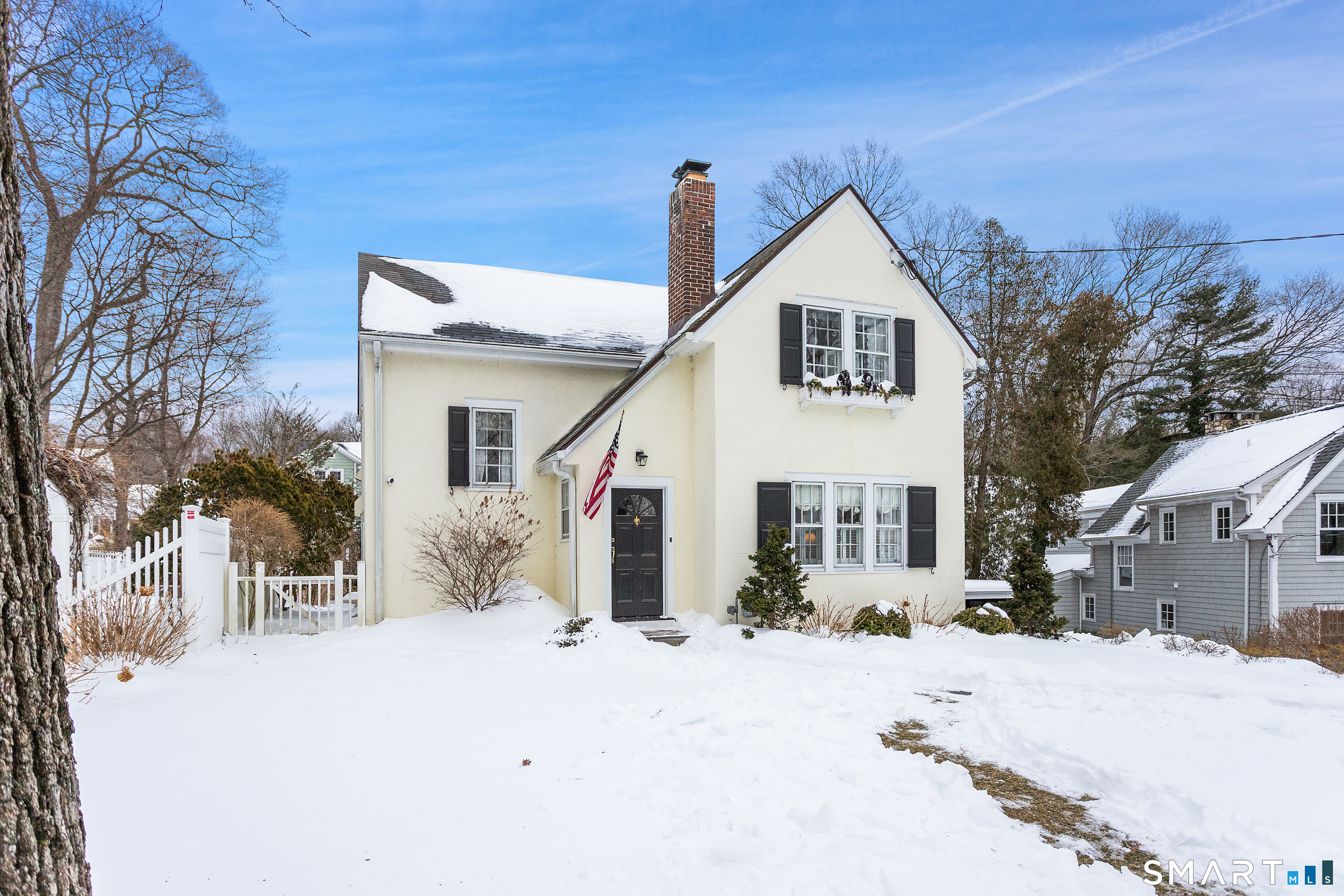 17 Sunnyside Avenue