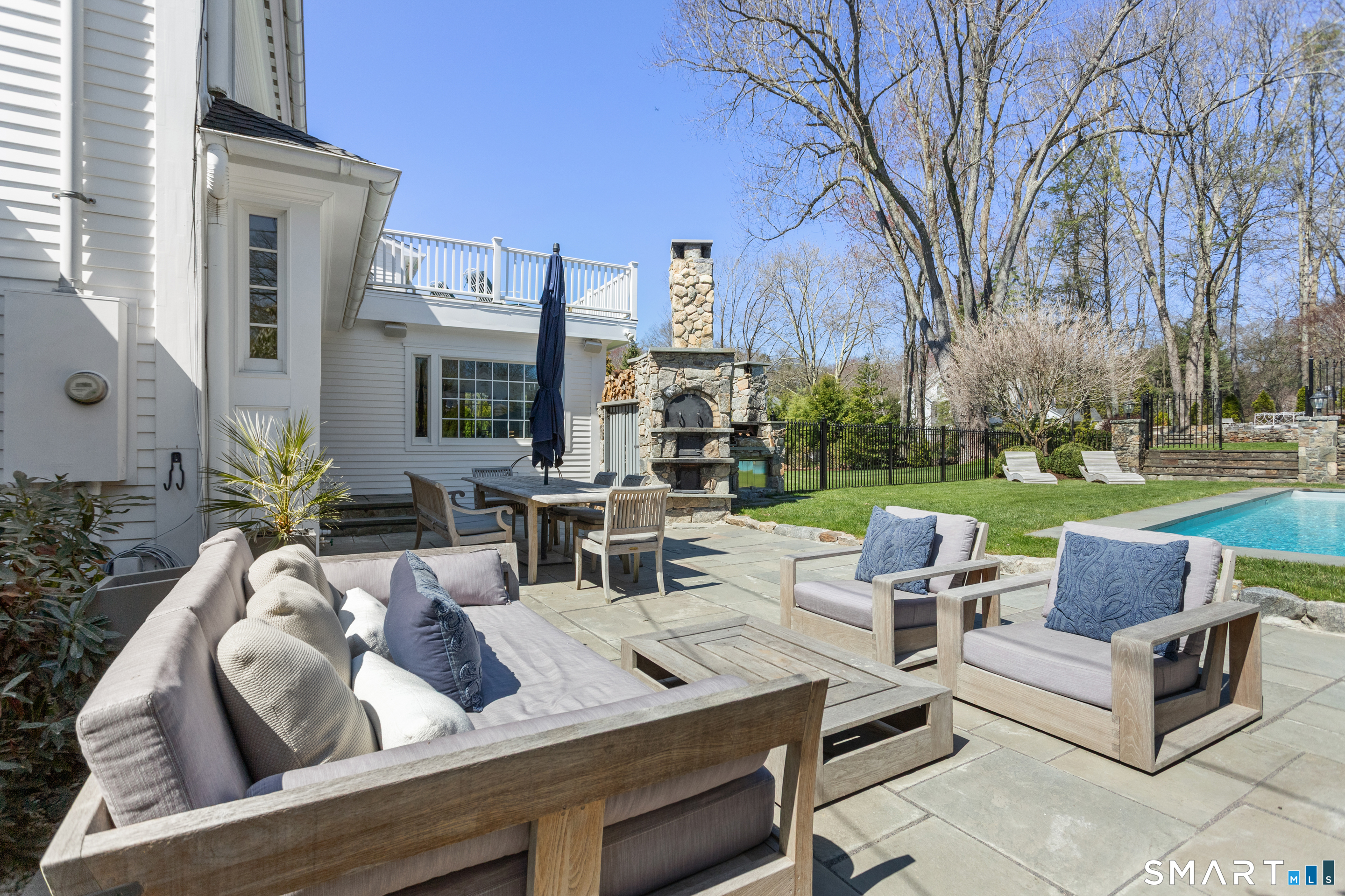 119 Long Lots Road
