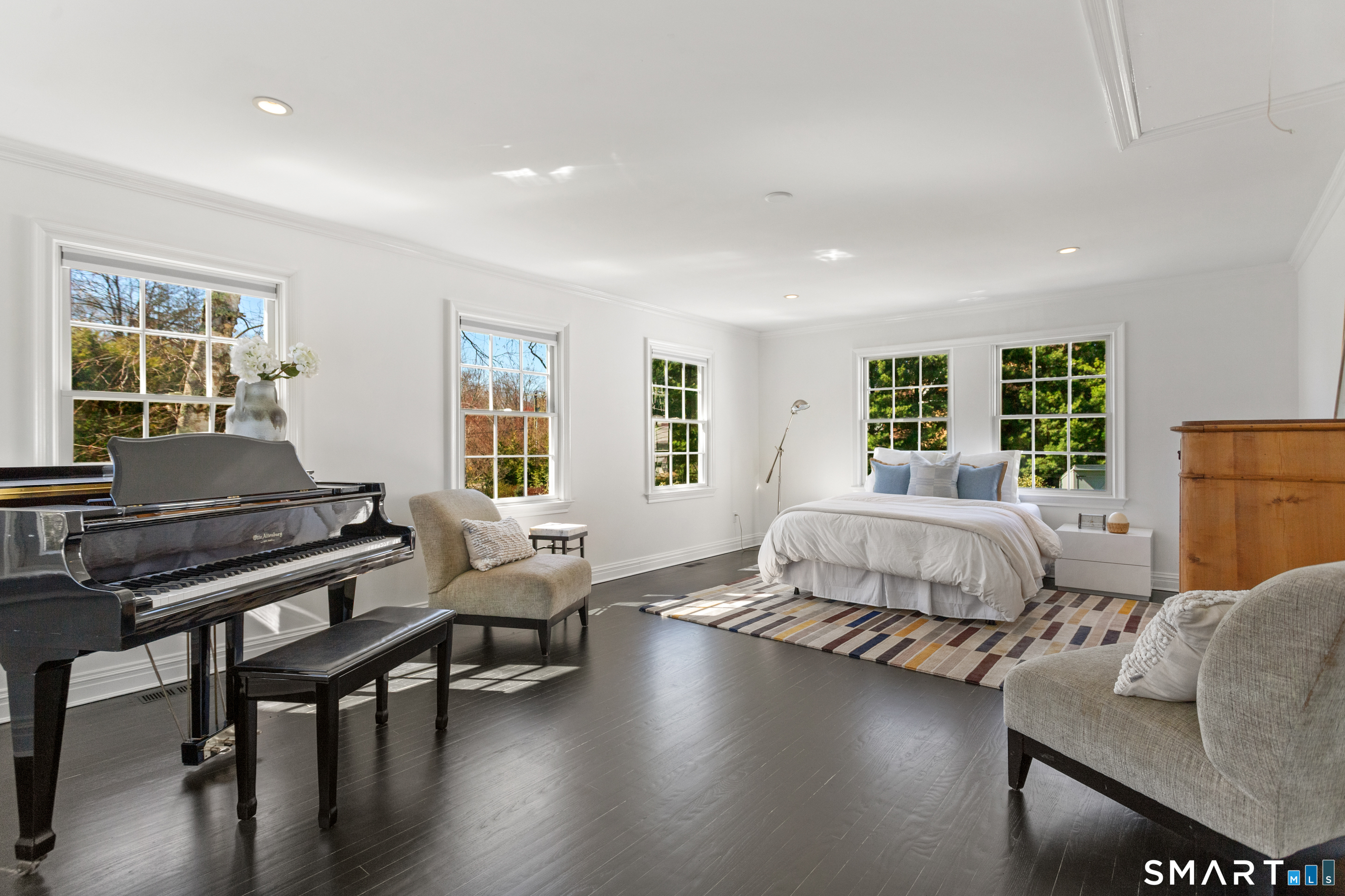 119 Long Lots Road