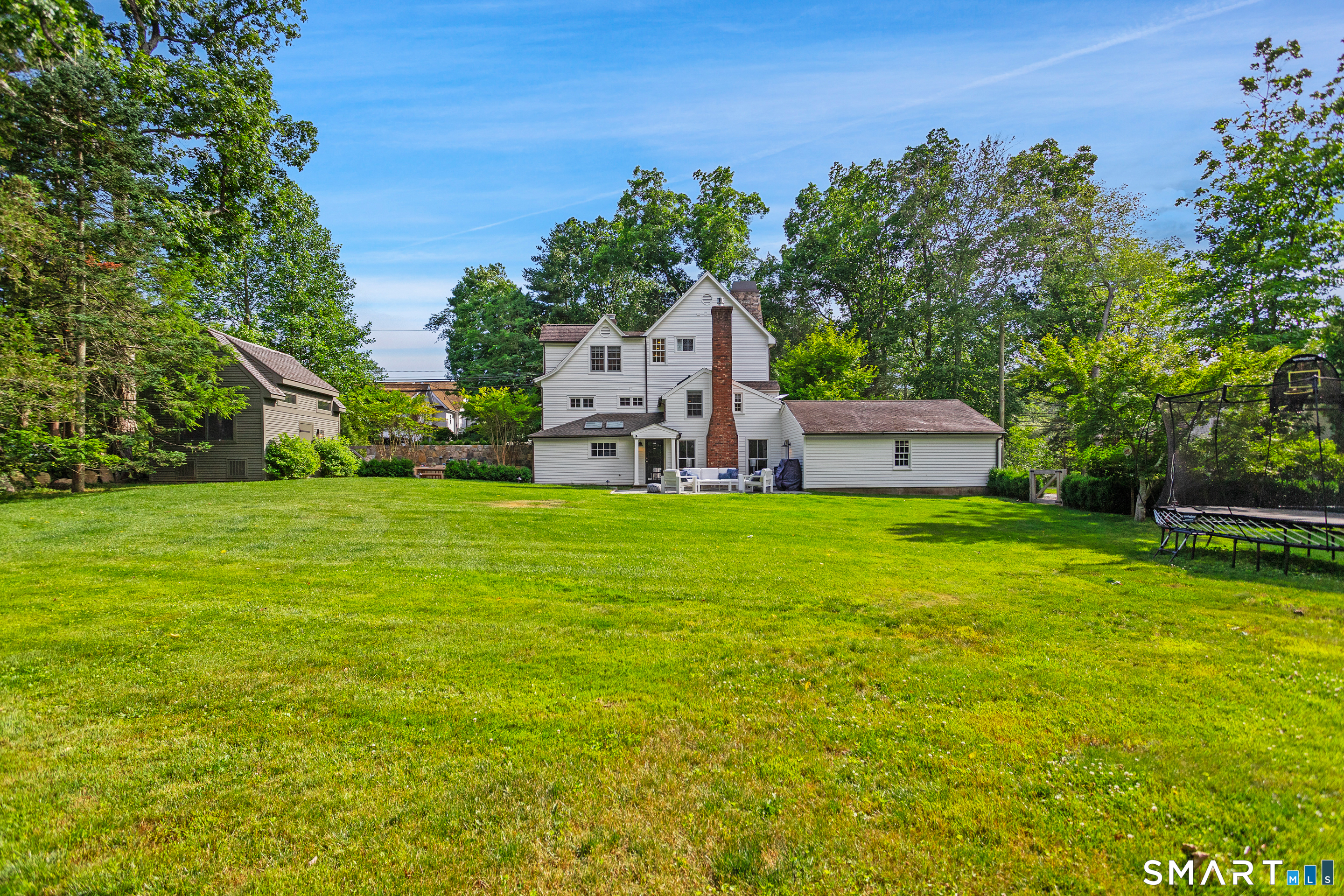 34 Woodside Avenue