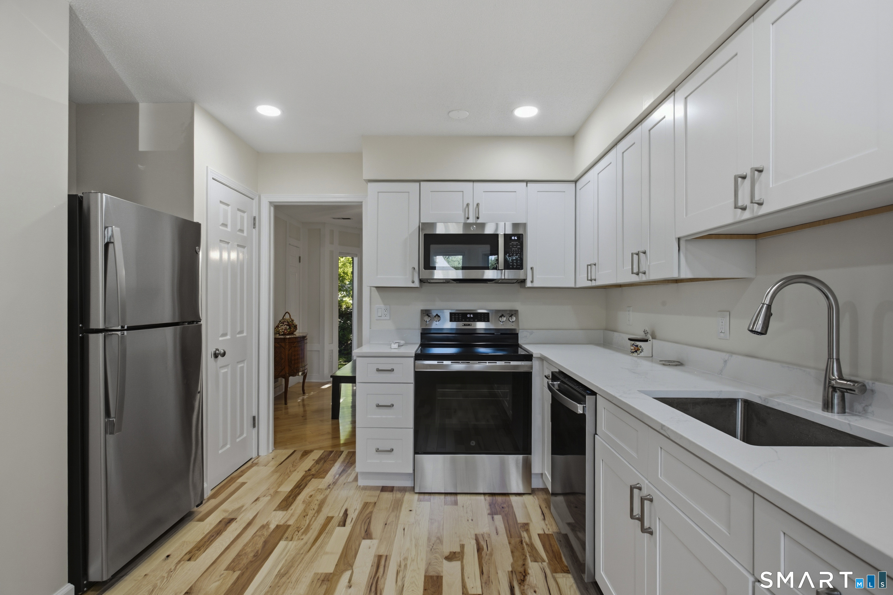 12 Strathmore Lane Unit: 12