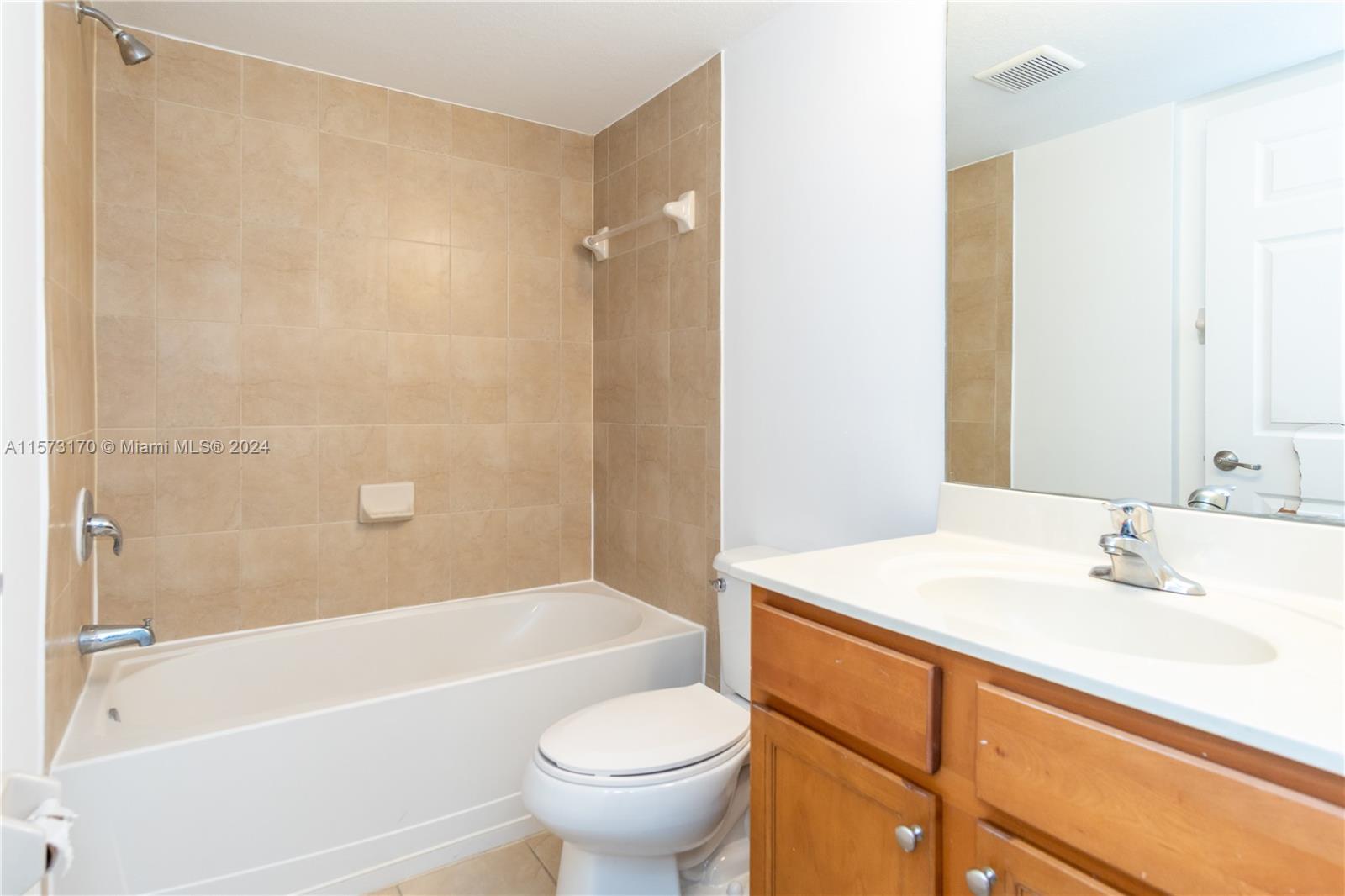 22551 SW 88th Pl # 1 Unit: 104-1
