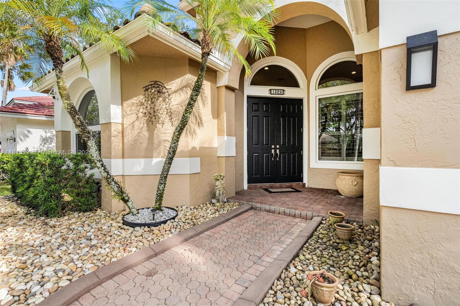 1326 Ginger Cir