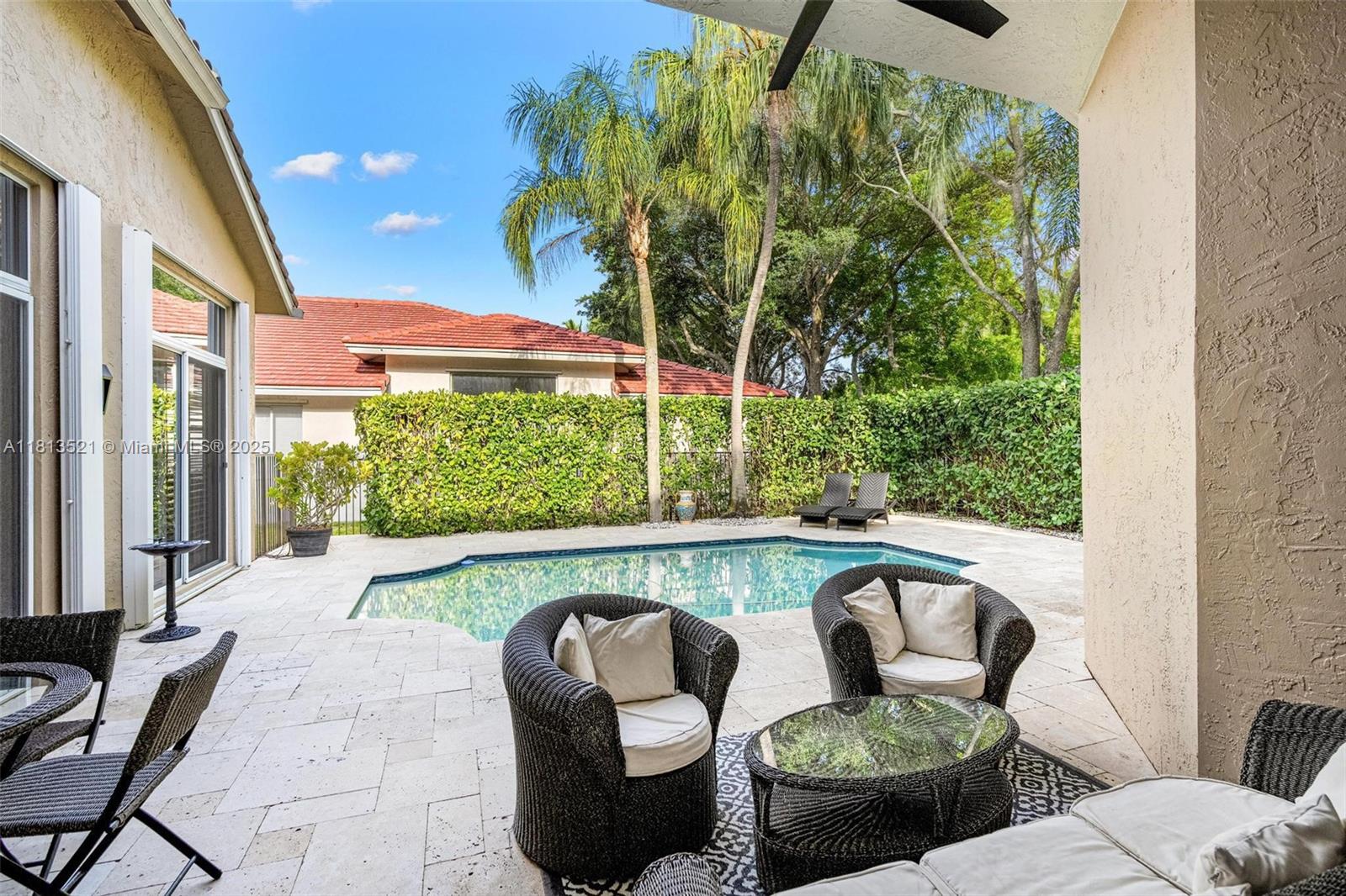 1326 Ginger Cir