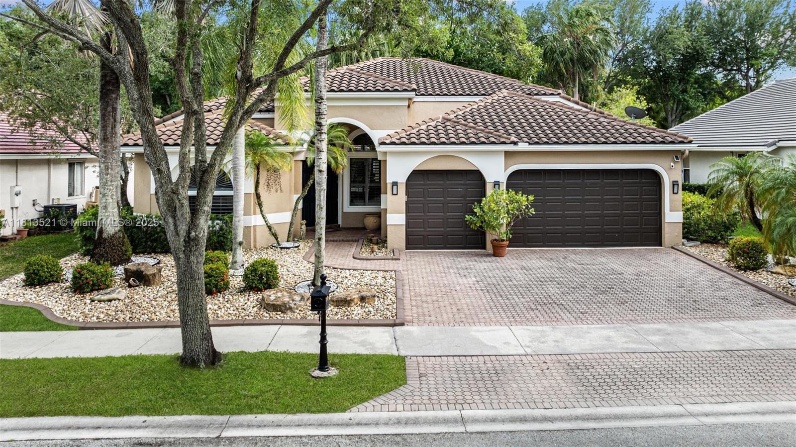1326 Ginger Cir