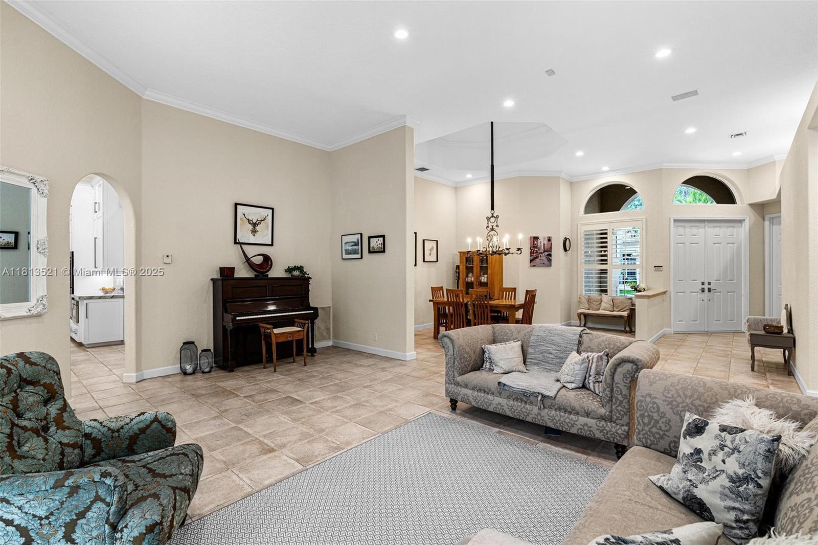 1326 Ginger Cir