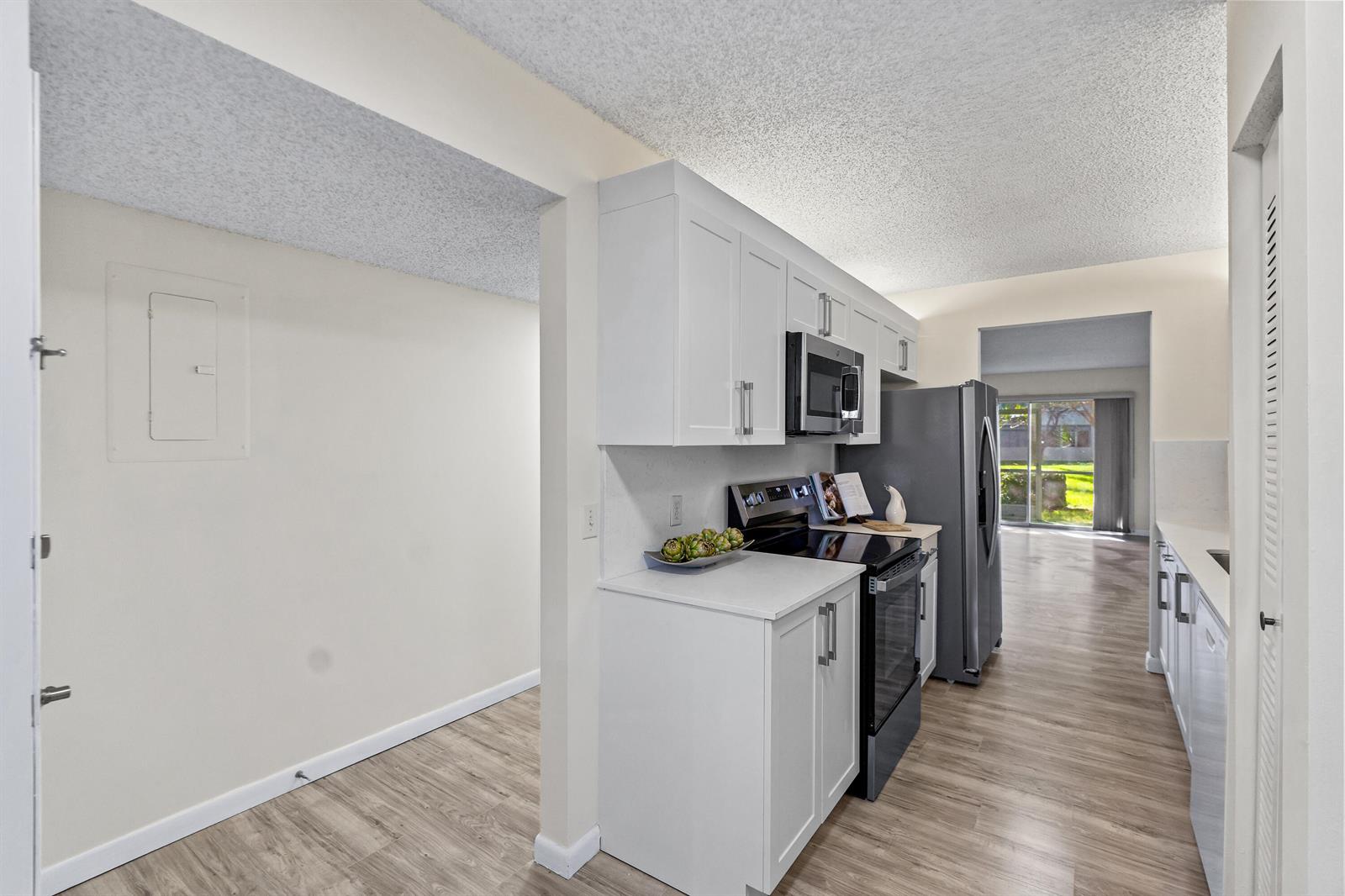 1251 SW 125th Avenue # 105t