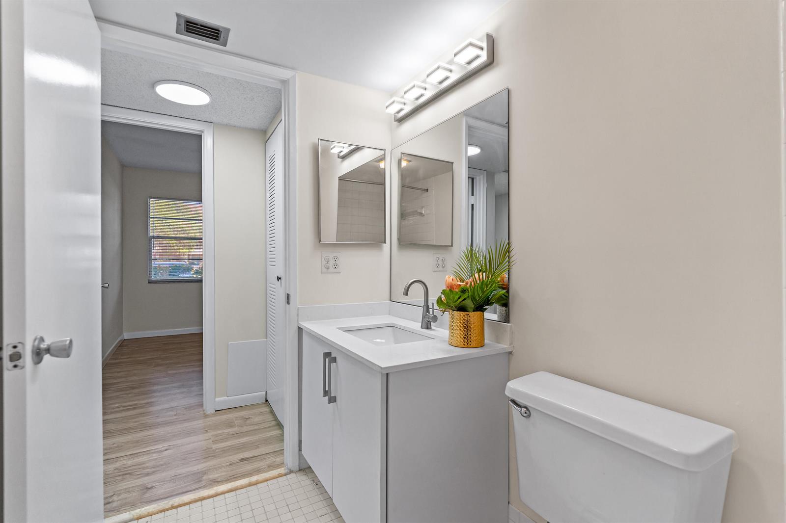 1251 SW 125th Avenue # 105t