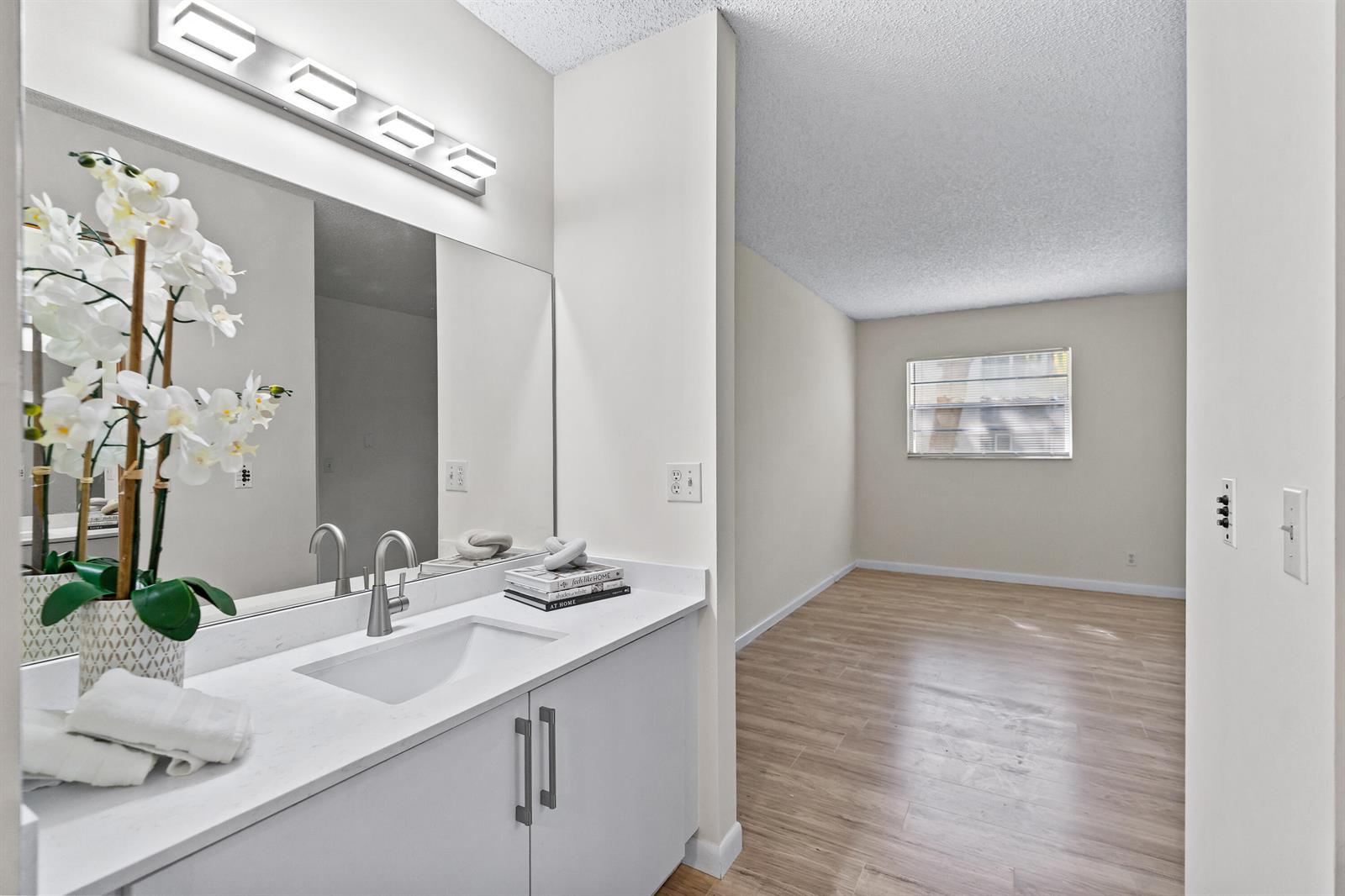 1251 SW 125th Avenue # 105t
