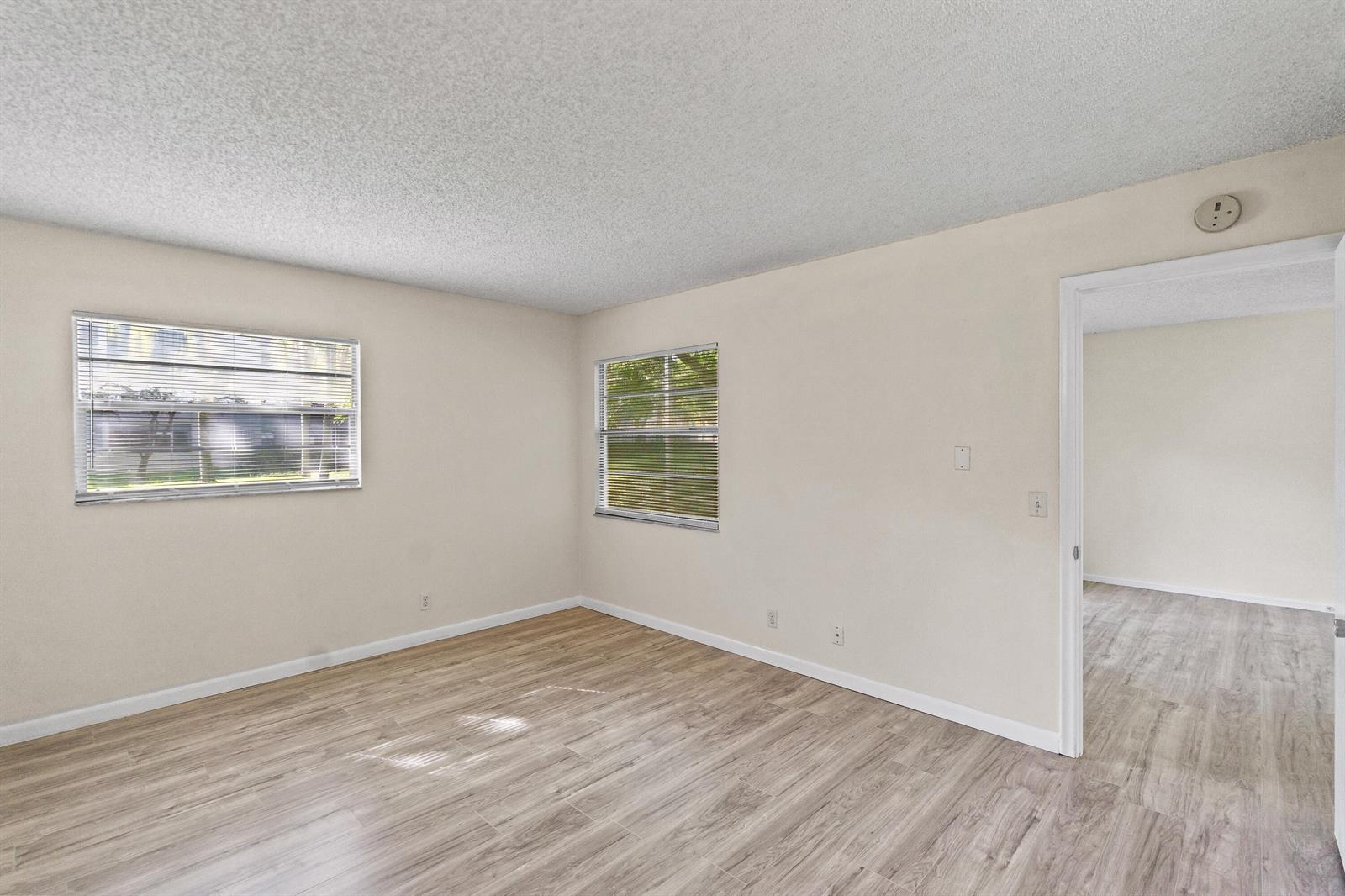 1251 SW 125th Avenue # 105t