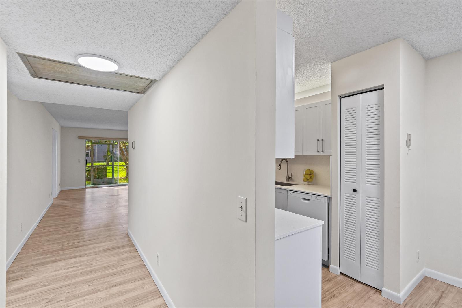 1251 SW 125th Avenue # 105t