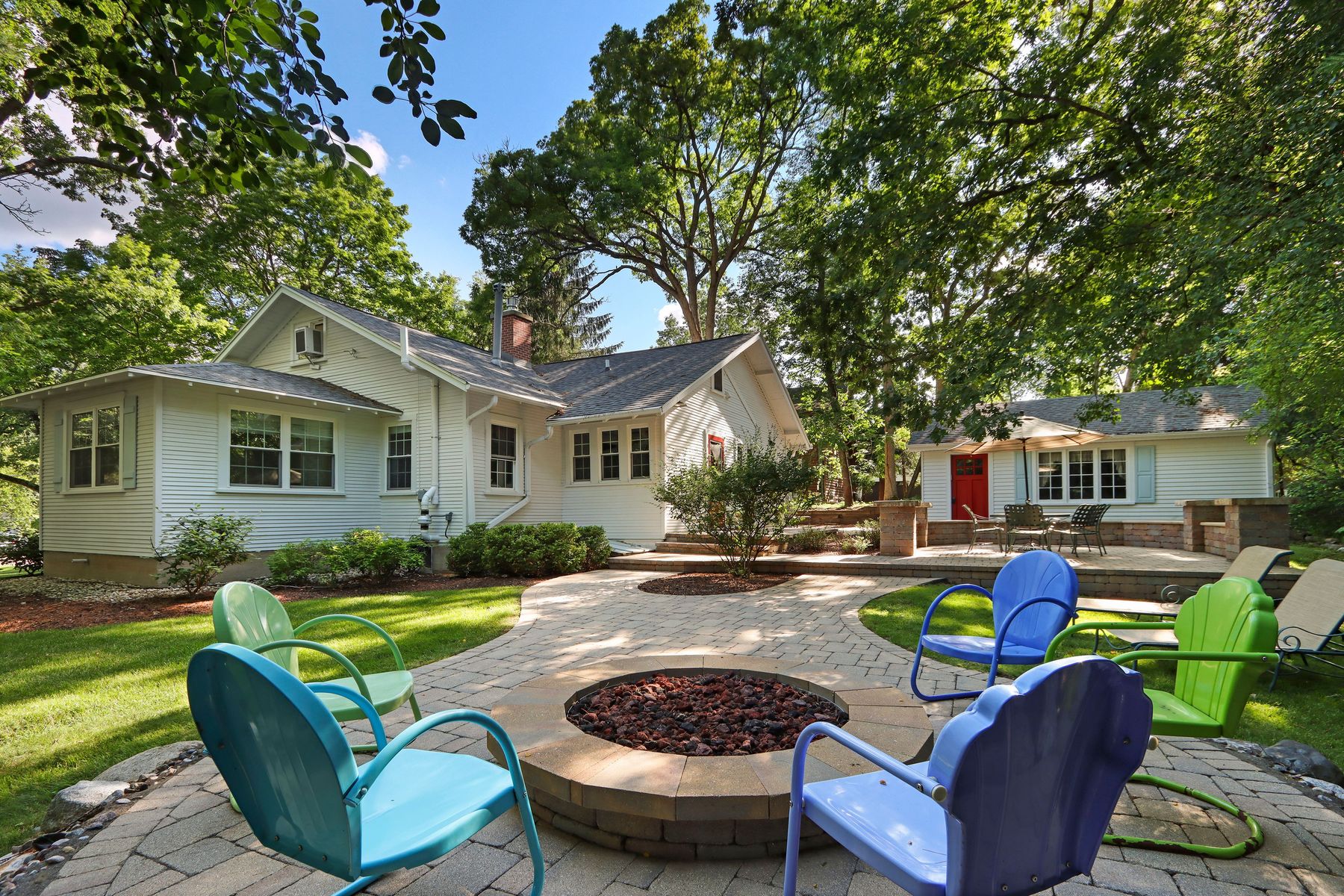 250 Waubun Drive 