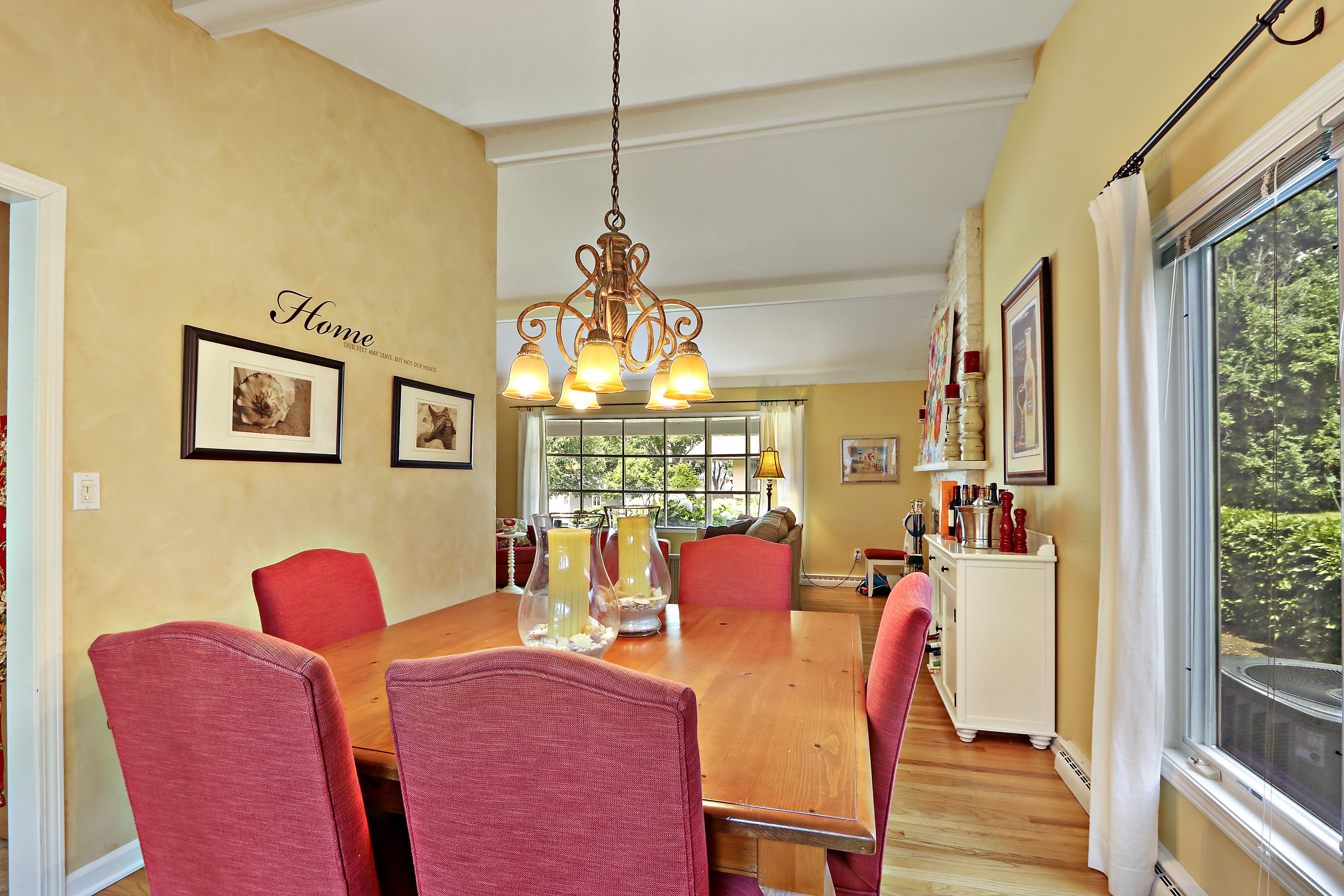 W2891 Hollybush Dr. 