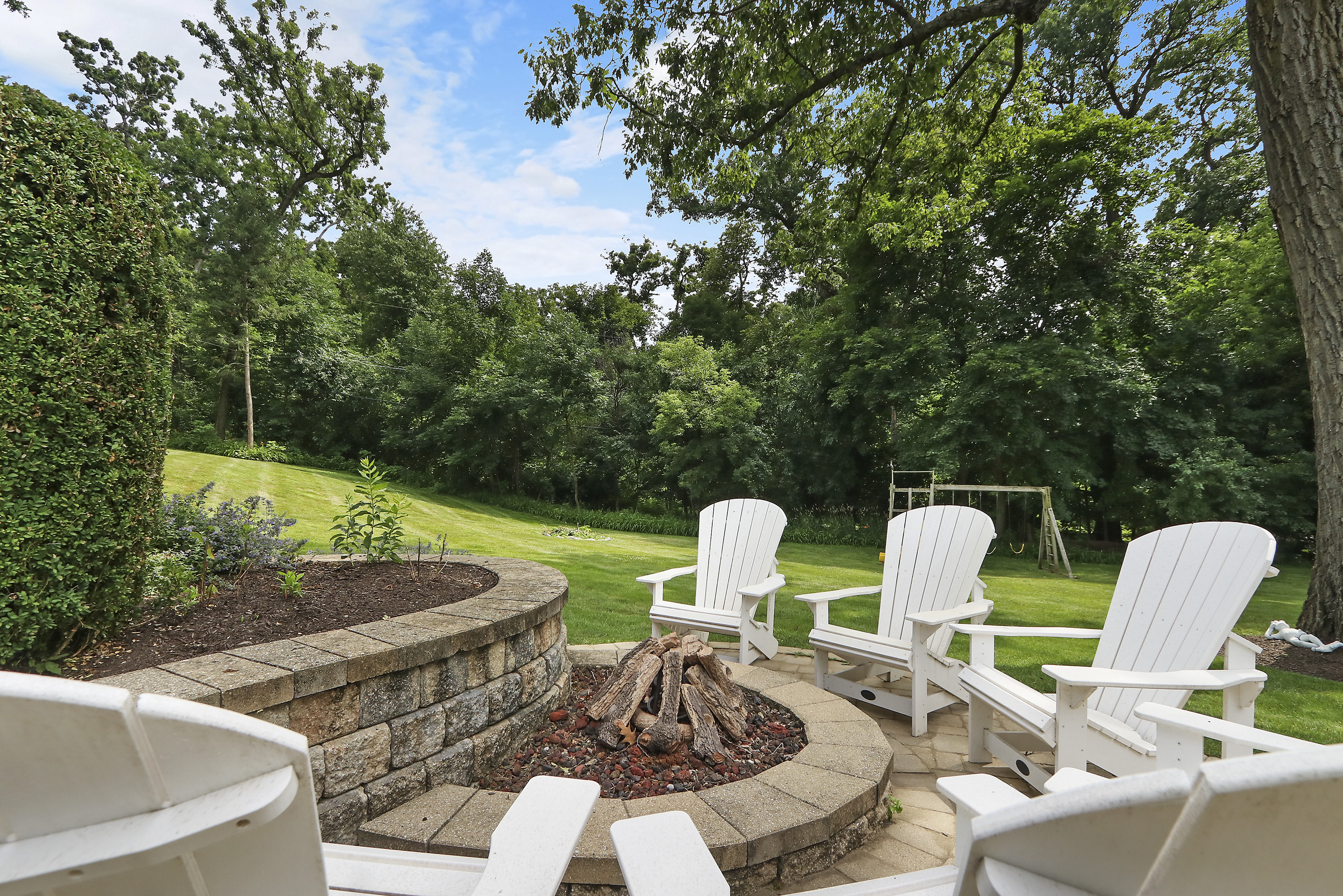 W2891 Hollybush Dr. 