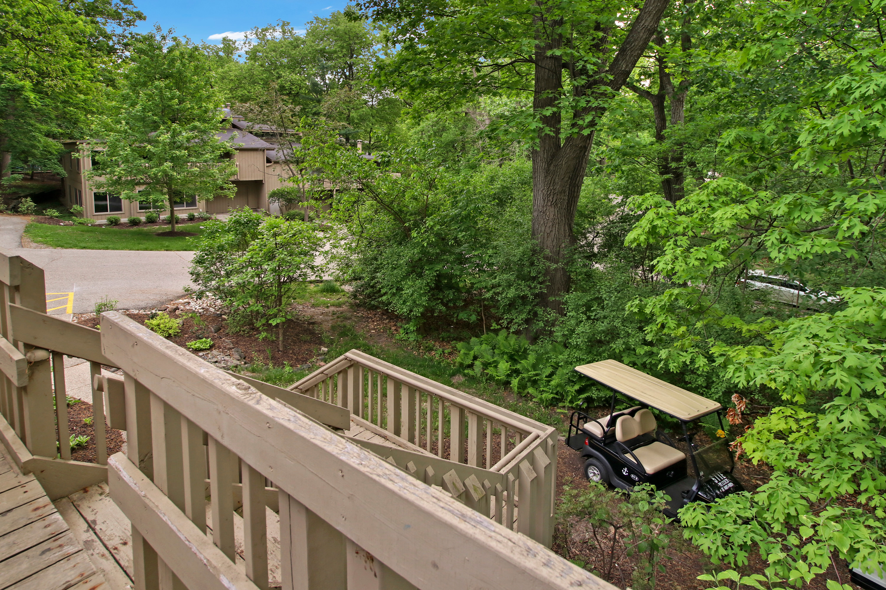 511 Tam O'Shanter Drive Unit E