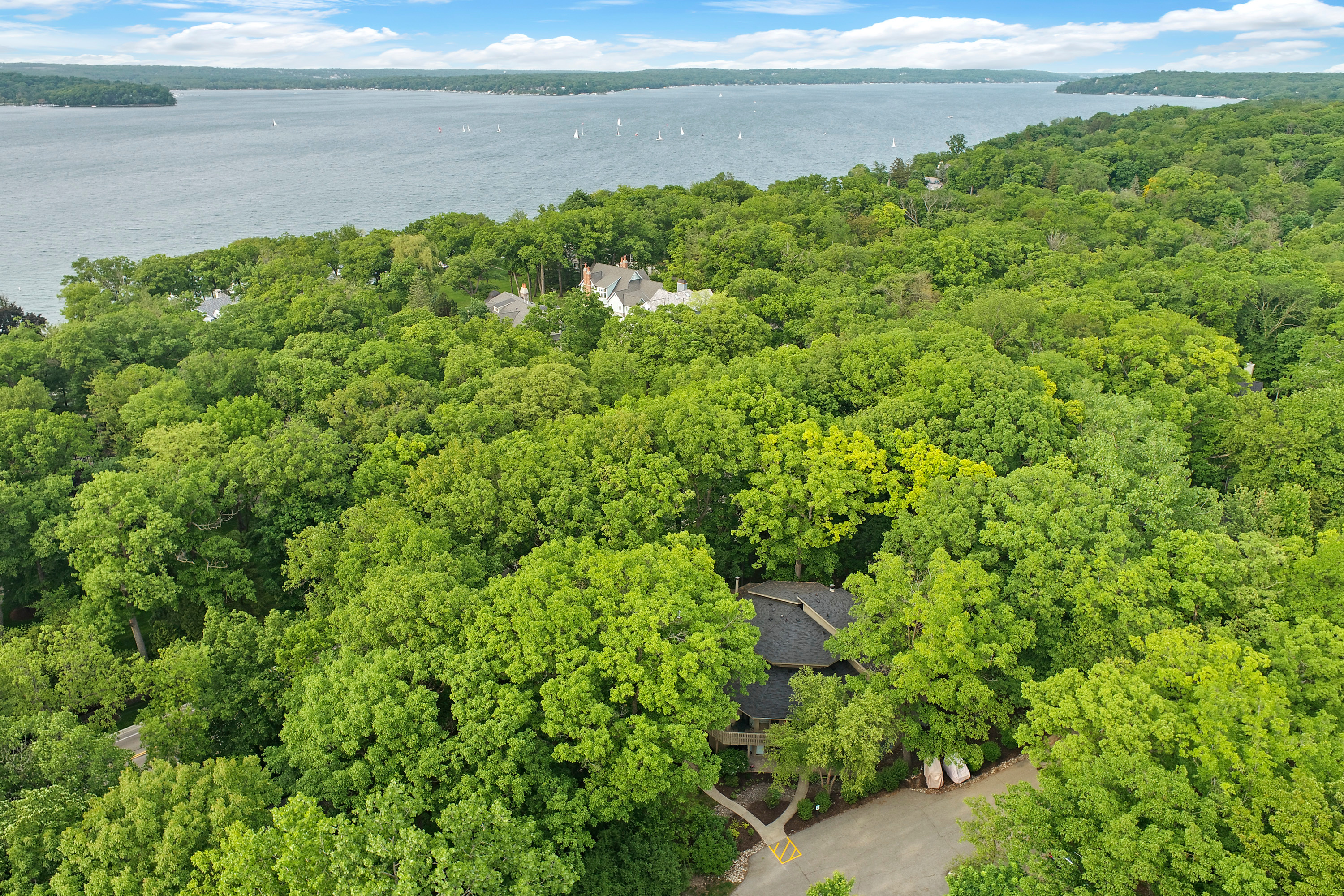 511 Tam O'Shanter Drive Unit E