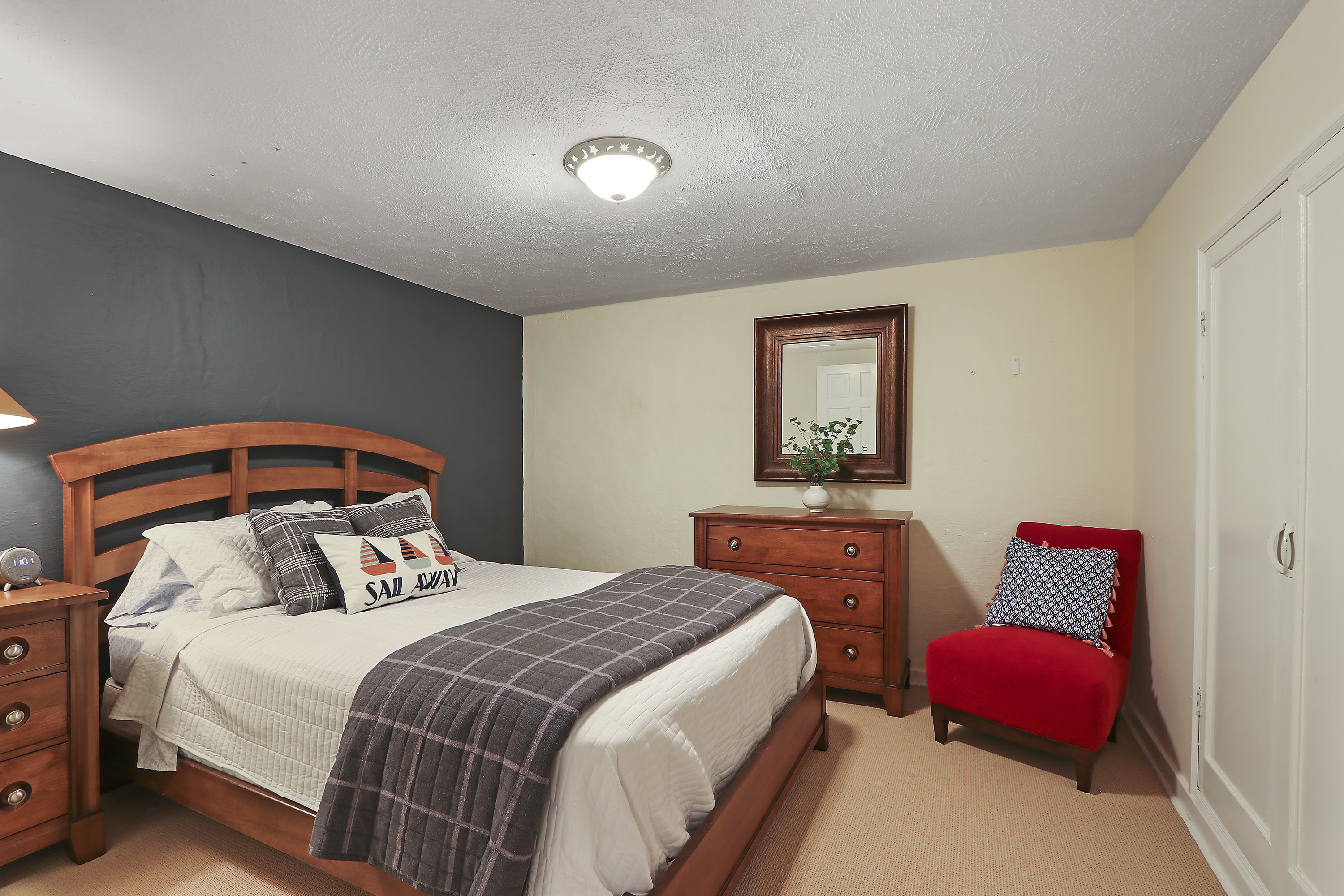 517 Sauk Trail 
