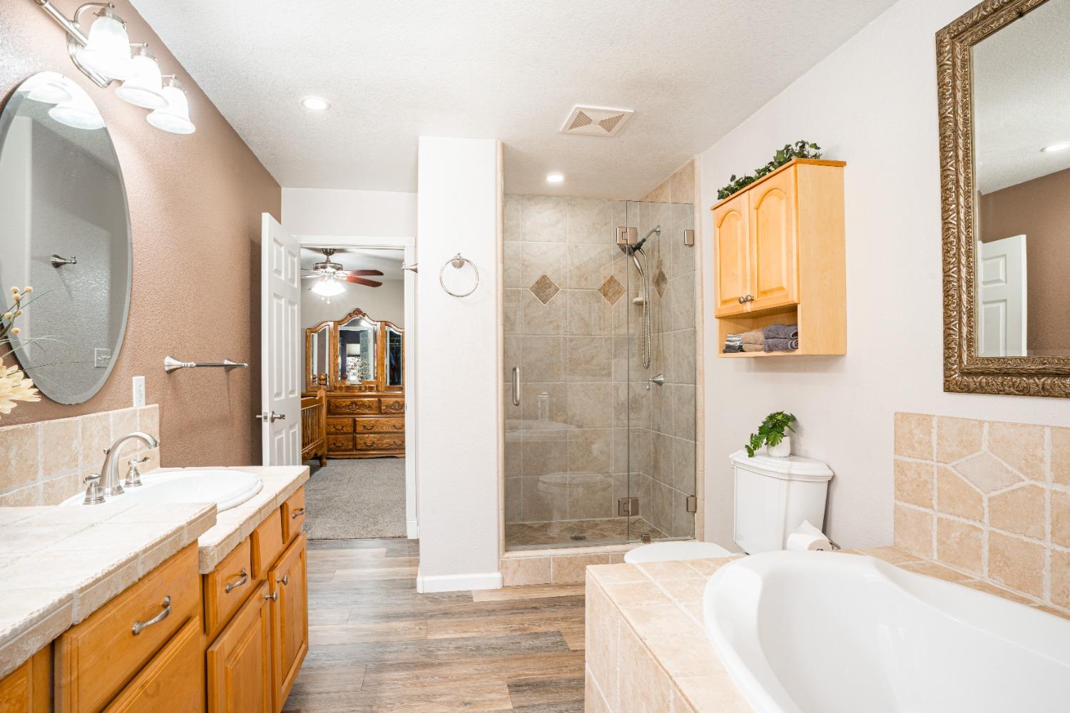 11384 Torrey Pines Drive