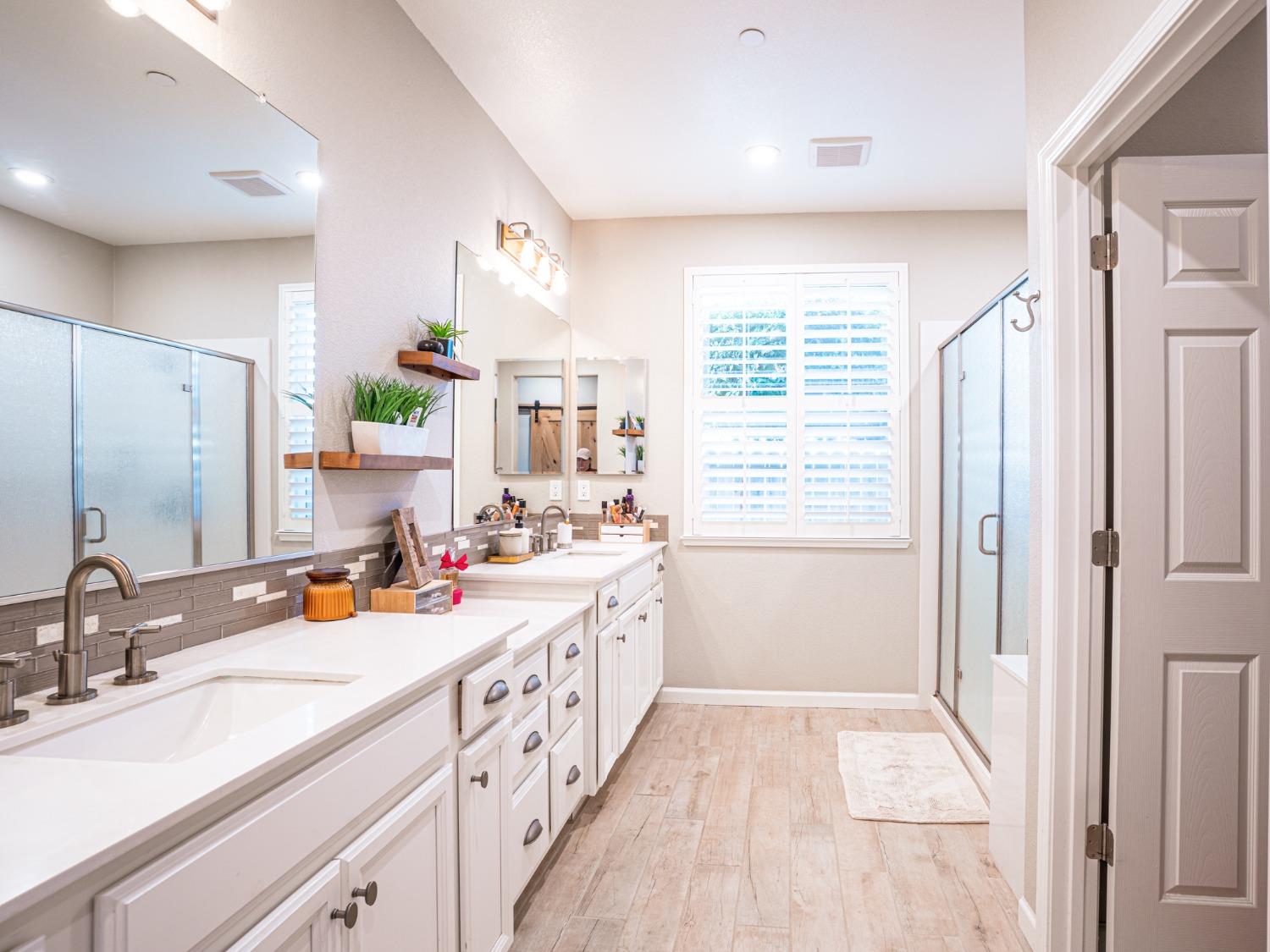 7064 Old Saybrook Way