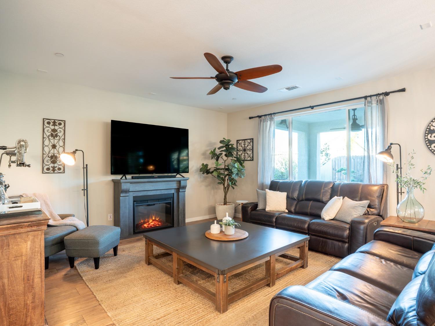 7064 Old Saybrook Way