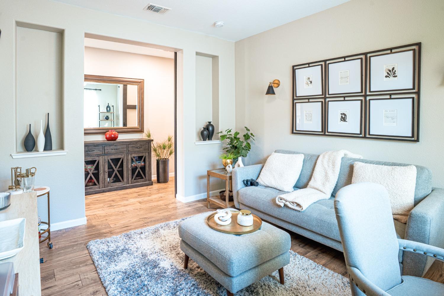 7064 Old Saybrook Way