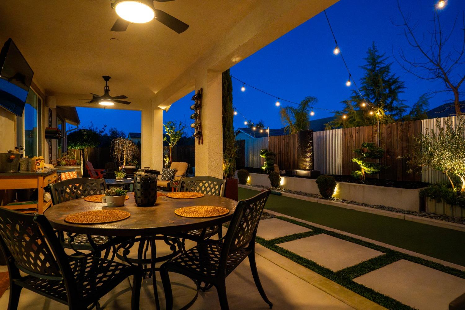 7064 Old Saybrook Way