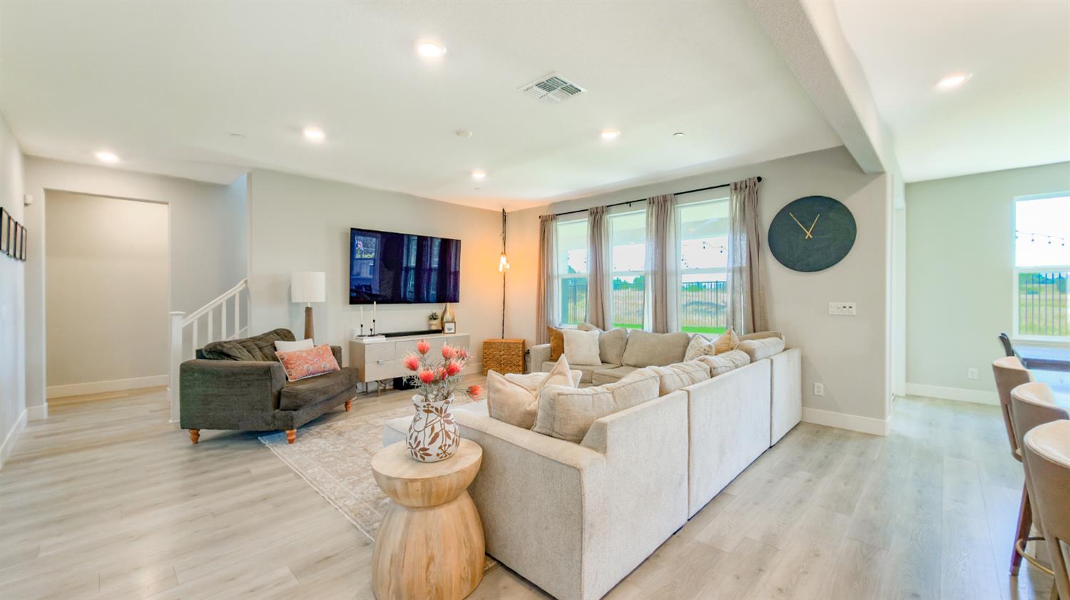 2152 Challenger Way