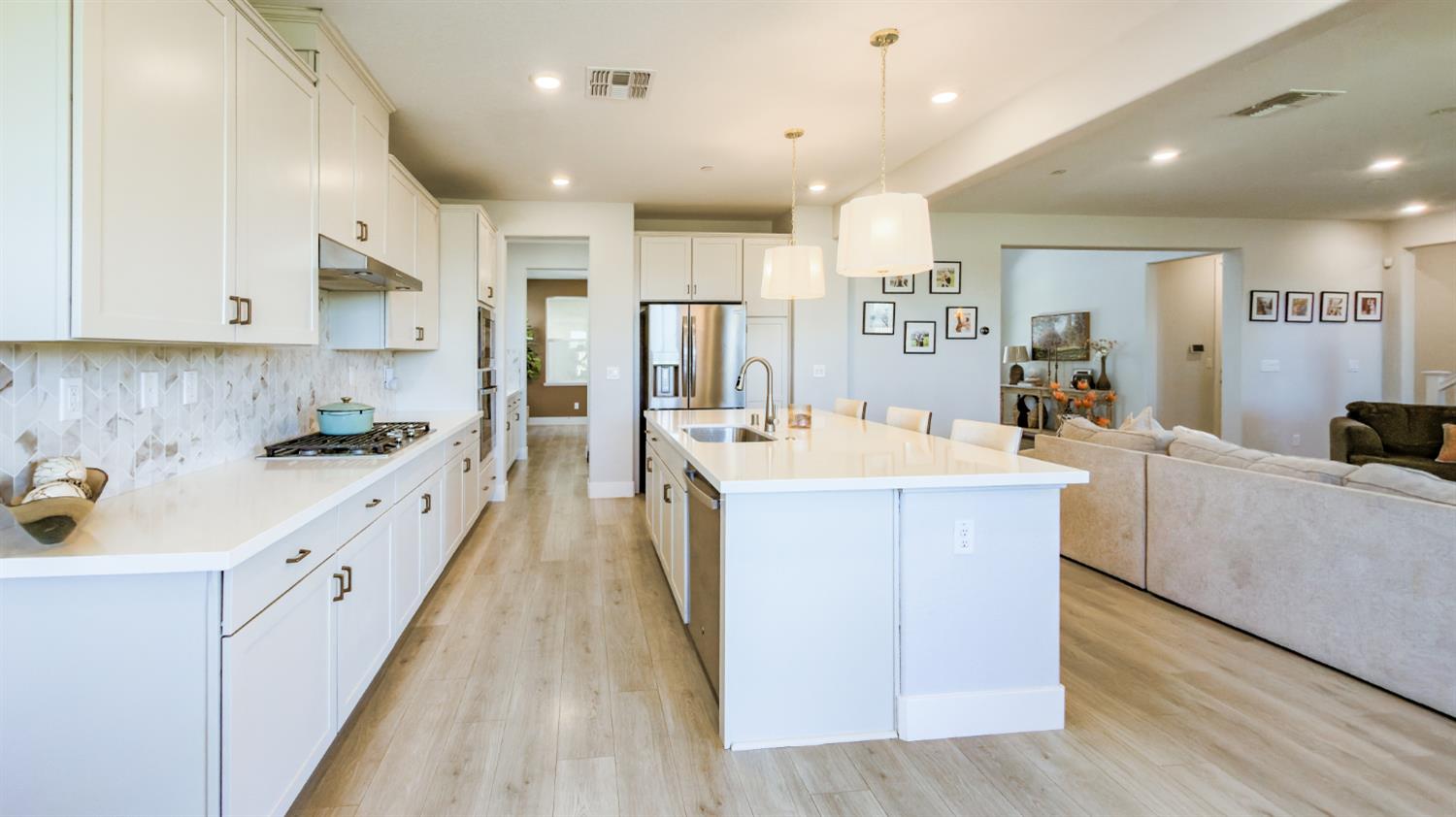 2152 Challenger Way
