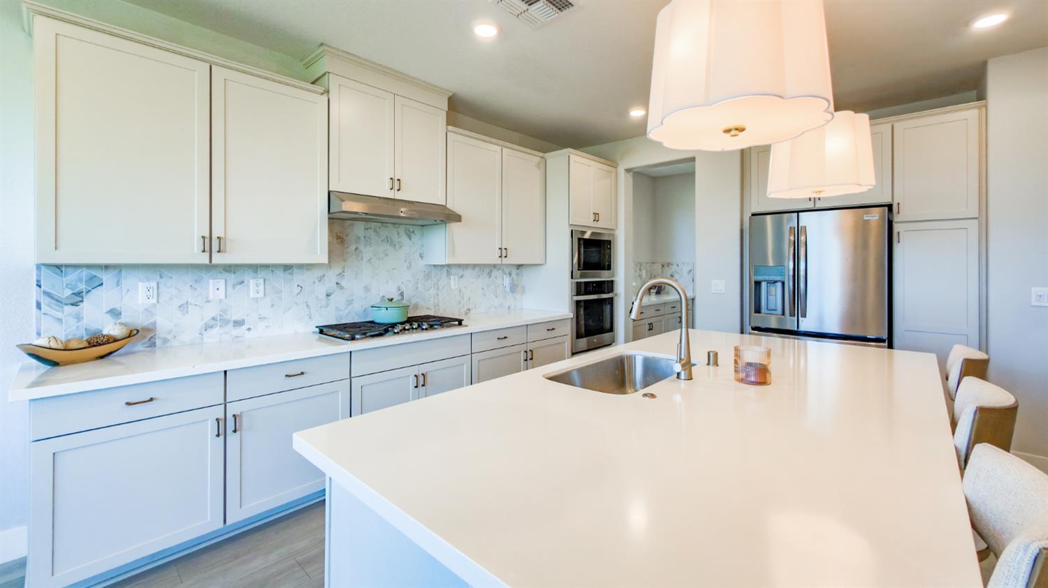 2152 Challenger Way