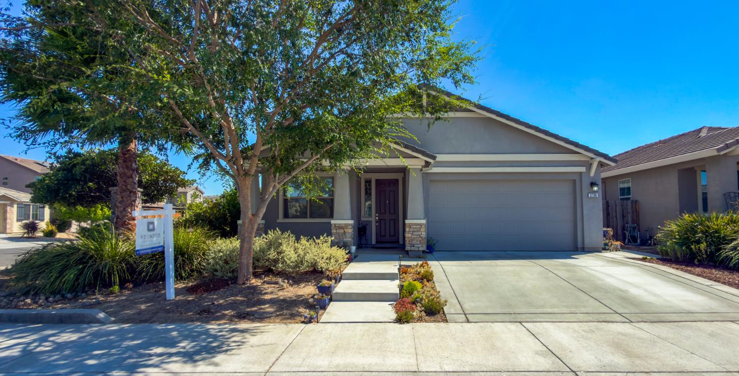 2796 Maraschino Way