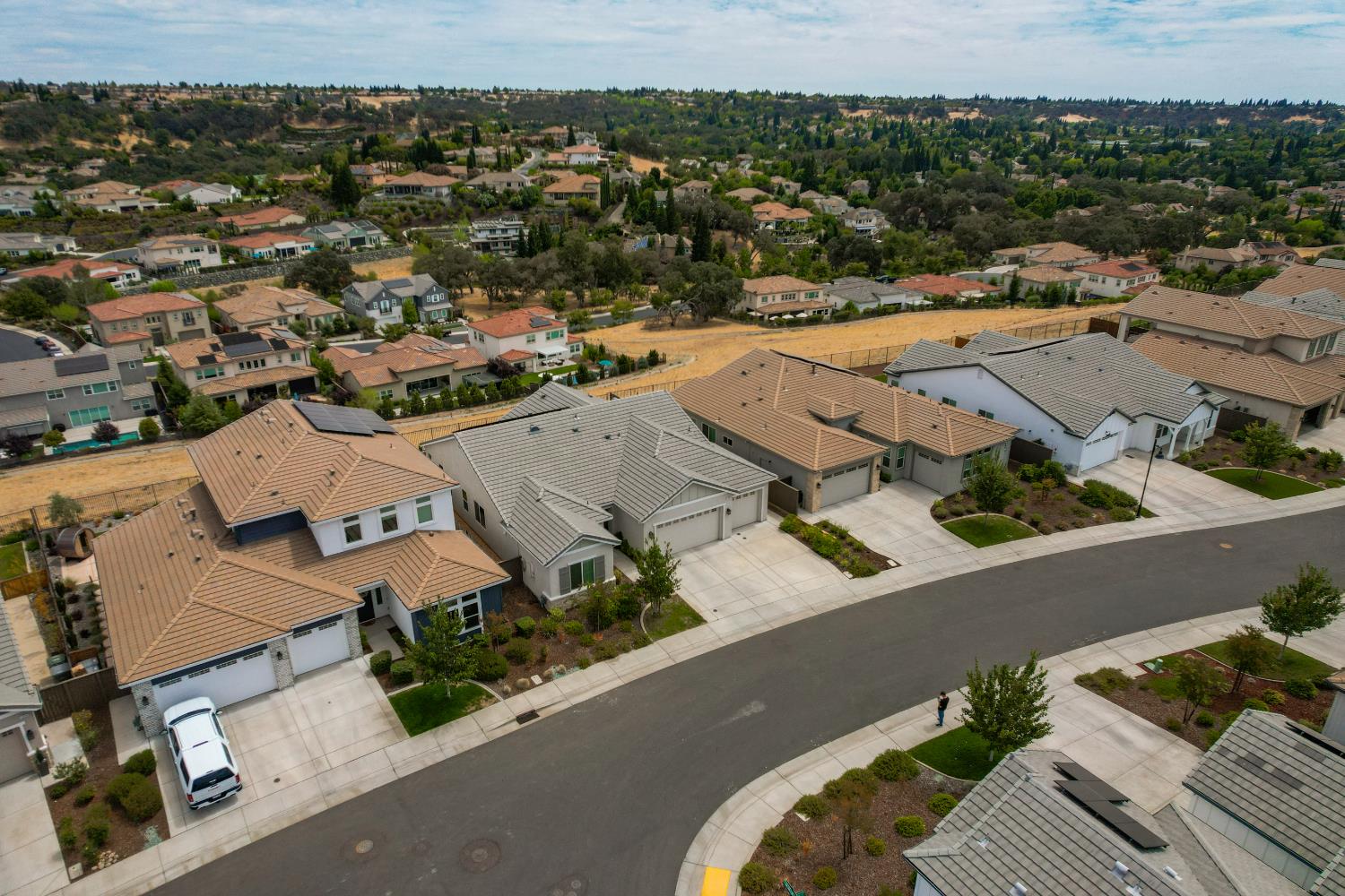 1233 Buck Ridge Court