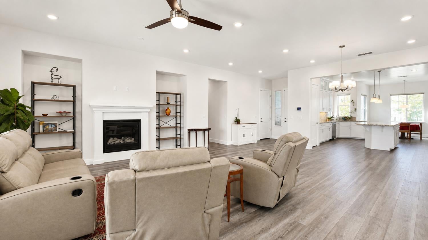 1233 Buck Ridge Court
