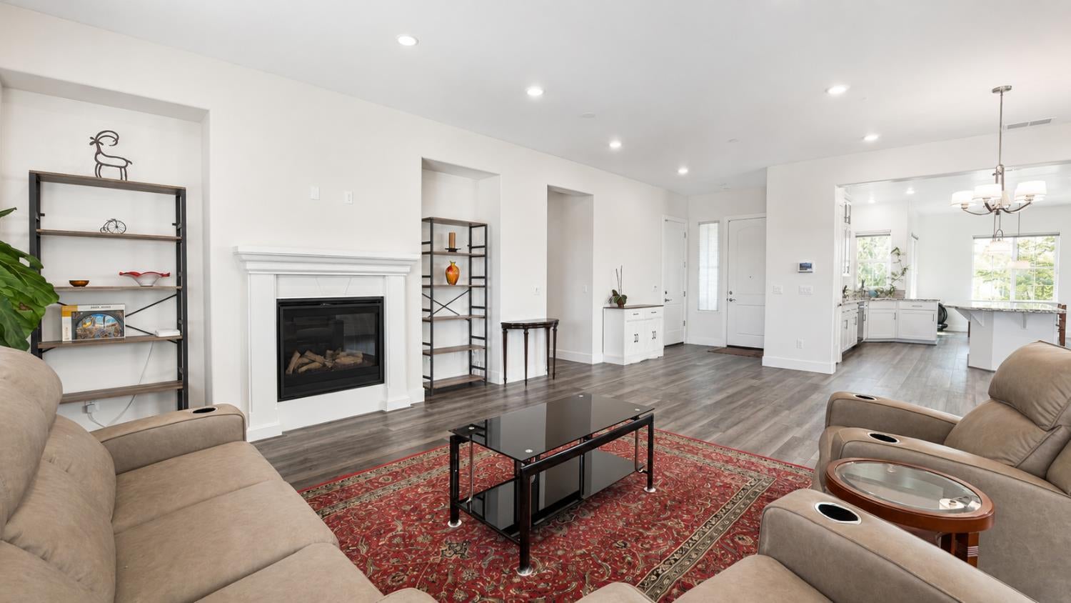 1233 Buck Ridge Court