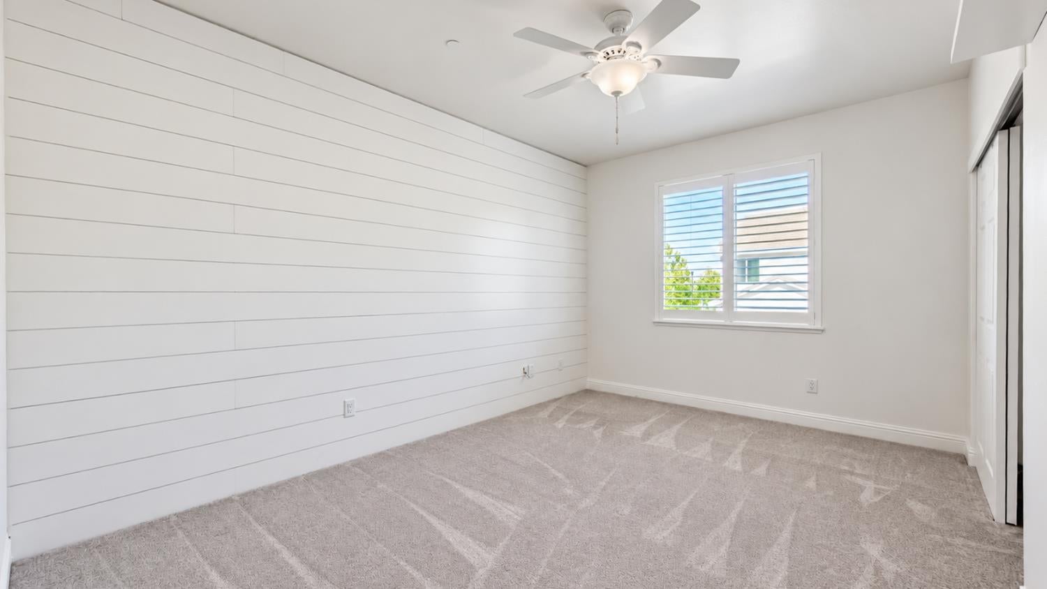 2326 Angus Road