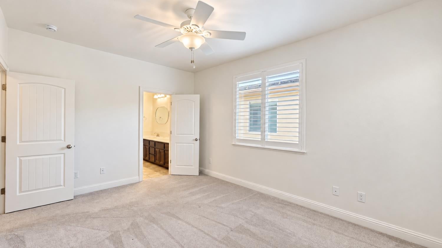 2326 Angus Road