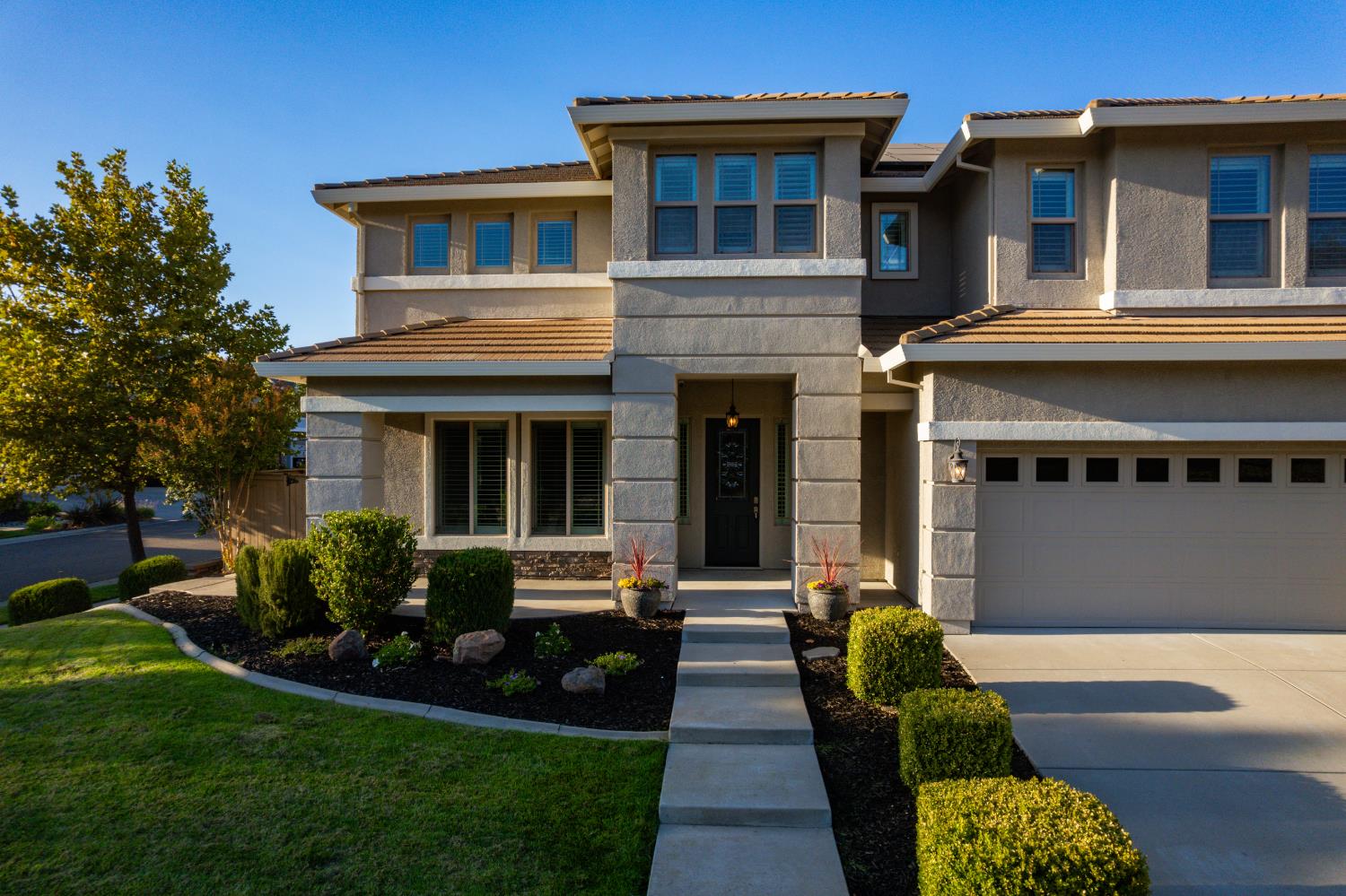 2326 Angus Road