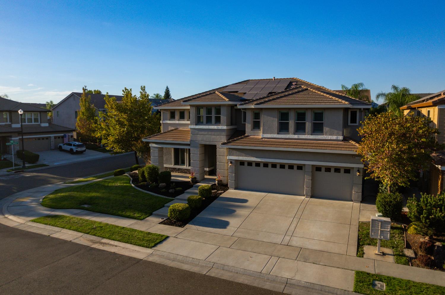 2326 Angus Road
