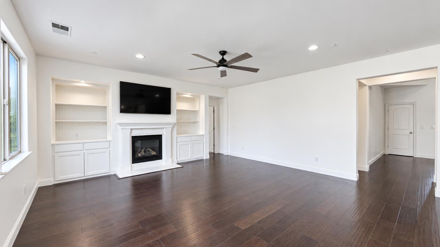 2326 Angus Road