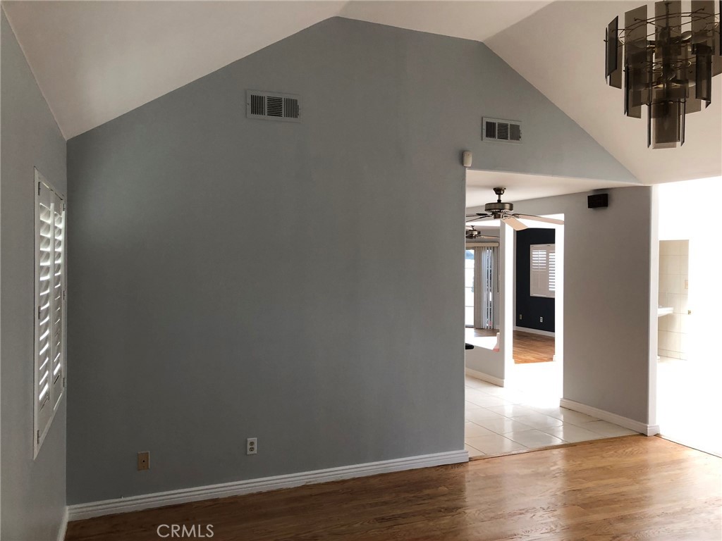 12917 Sandy Lane