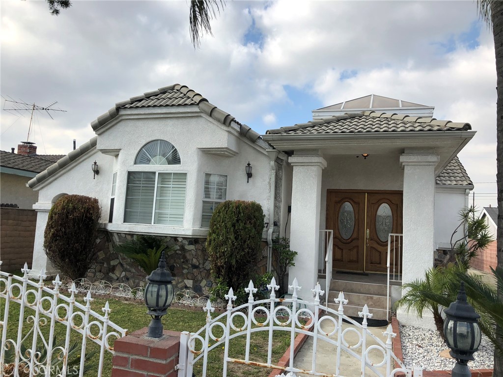 12917 Sandy Lane