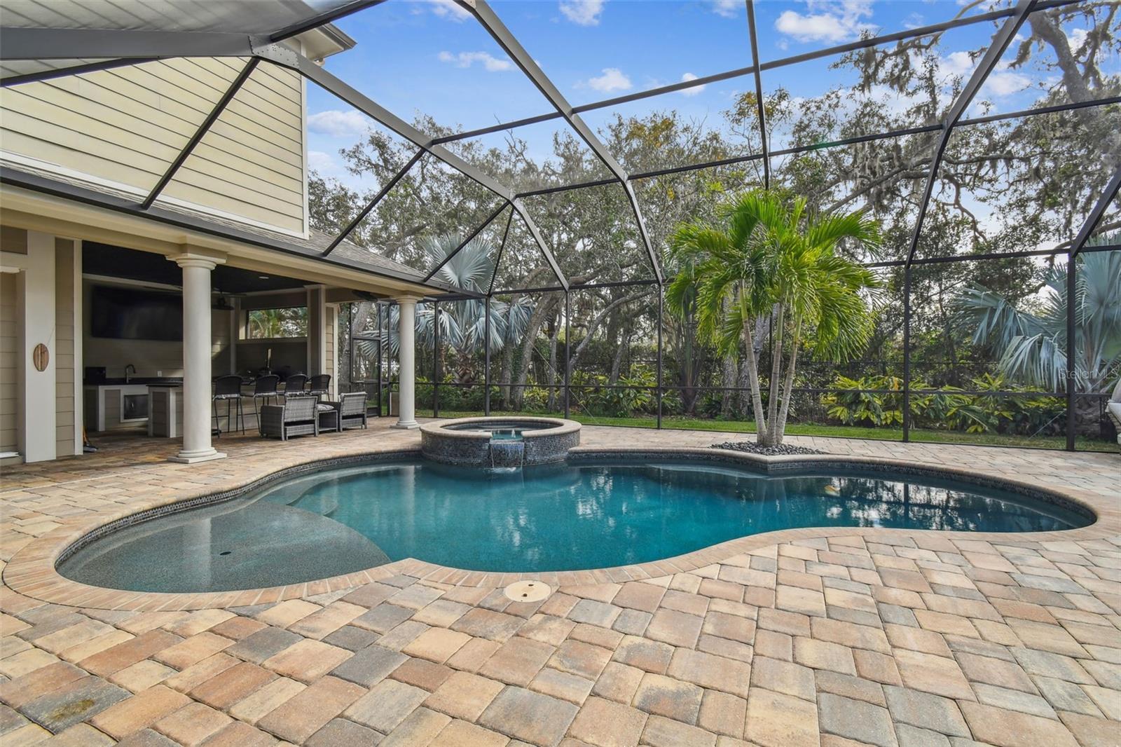 2315 DOVEWOOD ESTATES CT
