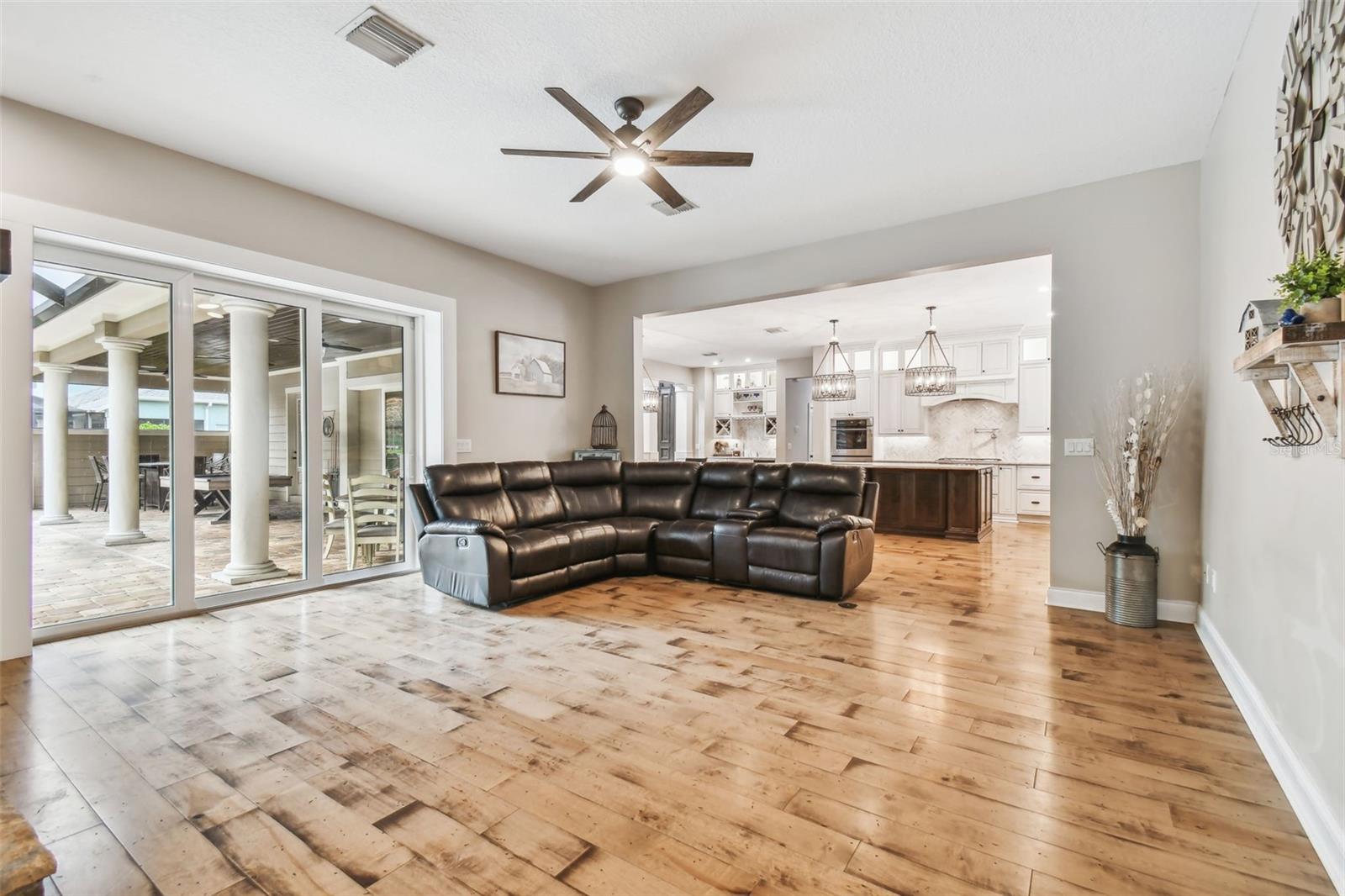 2315 DOVEWOOD ESTATES CT