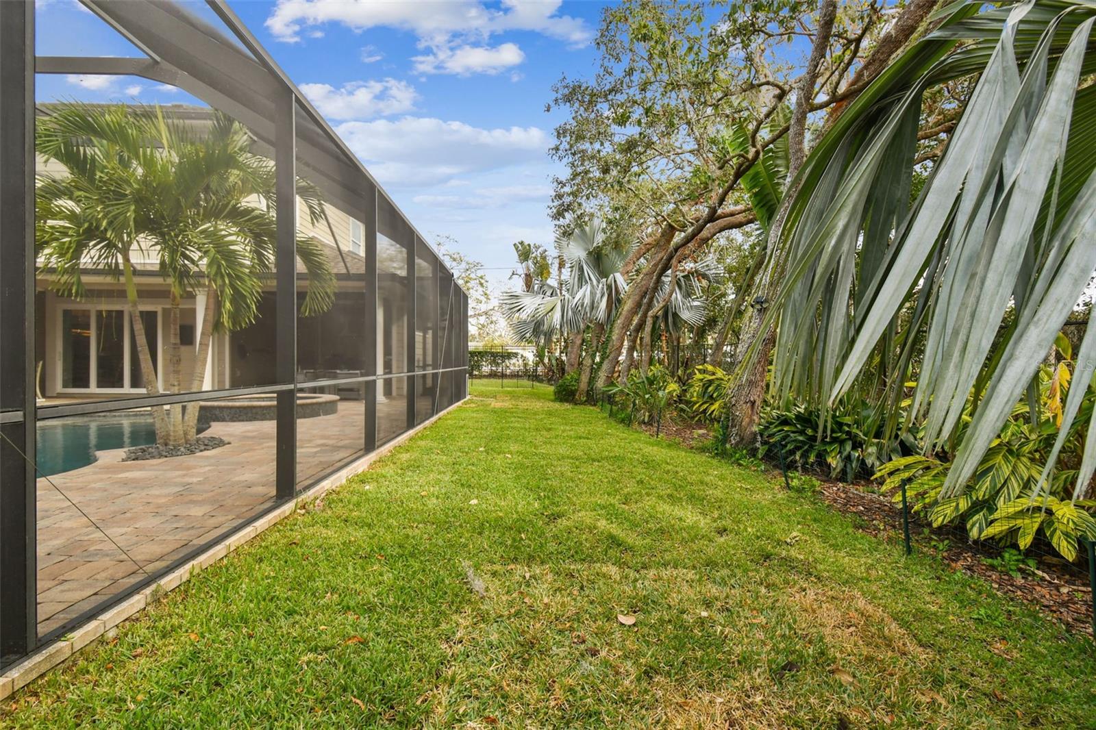 2315 DOVEWOOD ESTATES CT