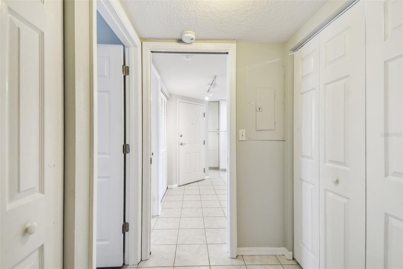 2625 TERRA CEIA BAY BLVD #406