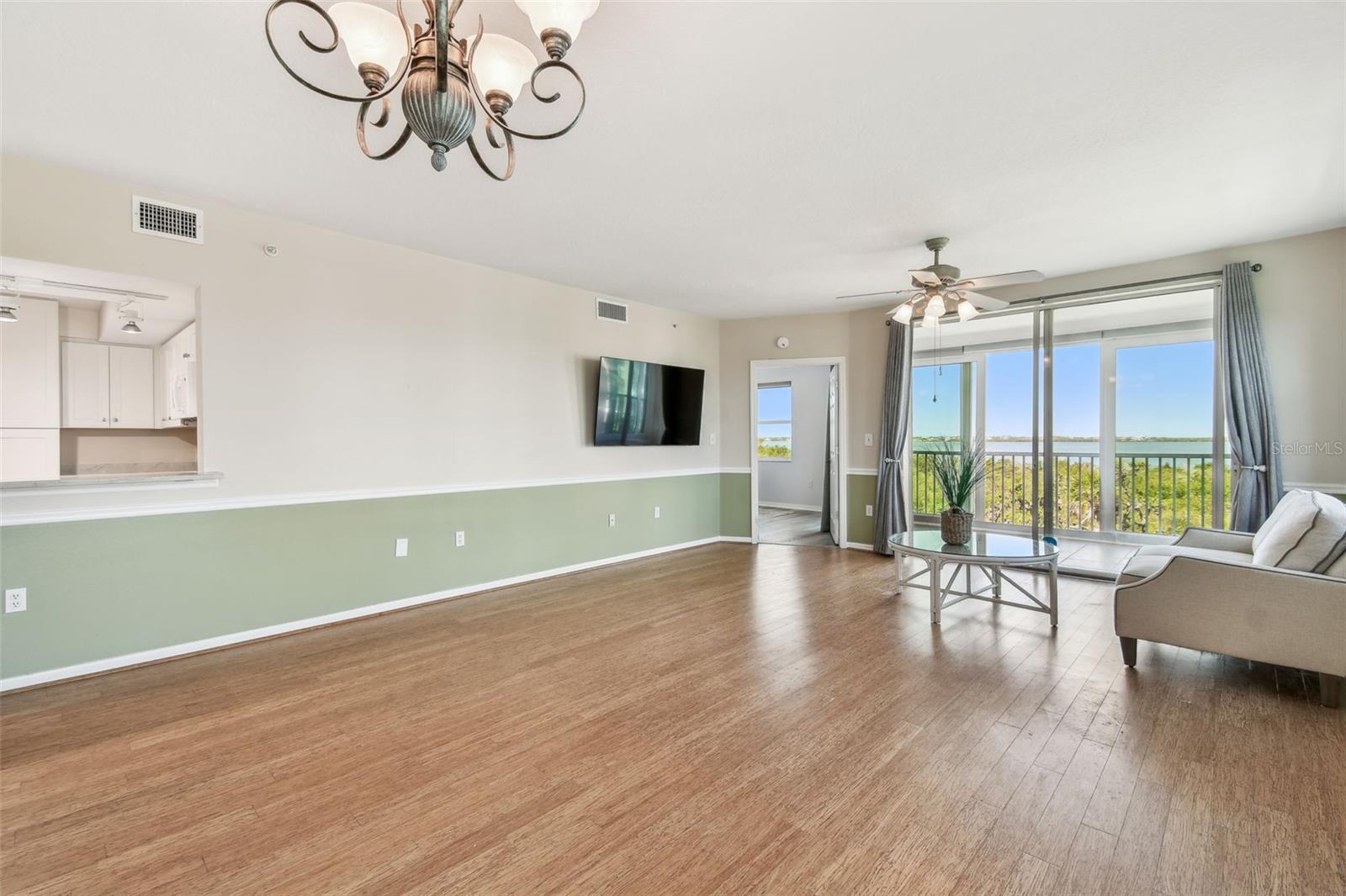2625 TERRA CEIA BAY BLVD #406
