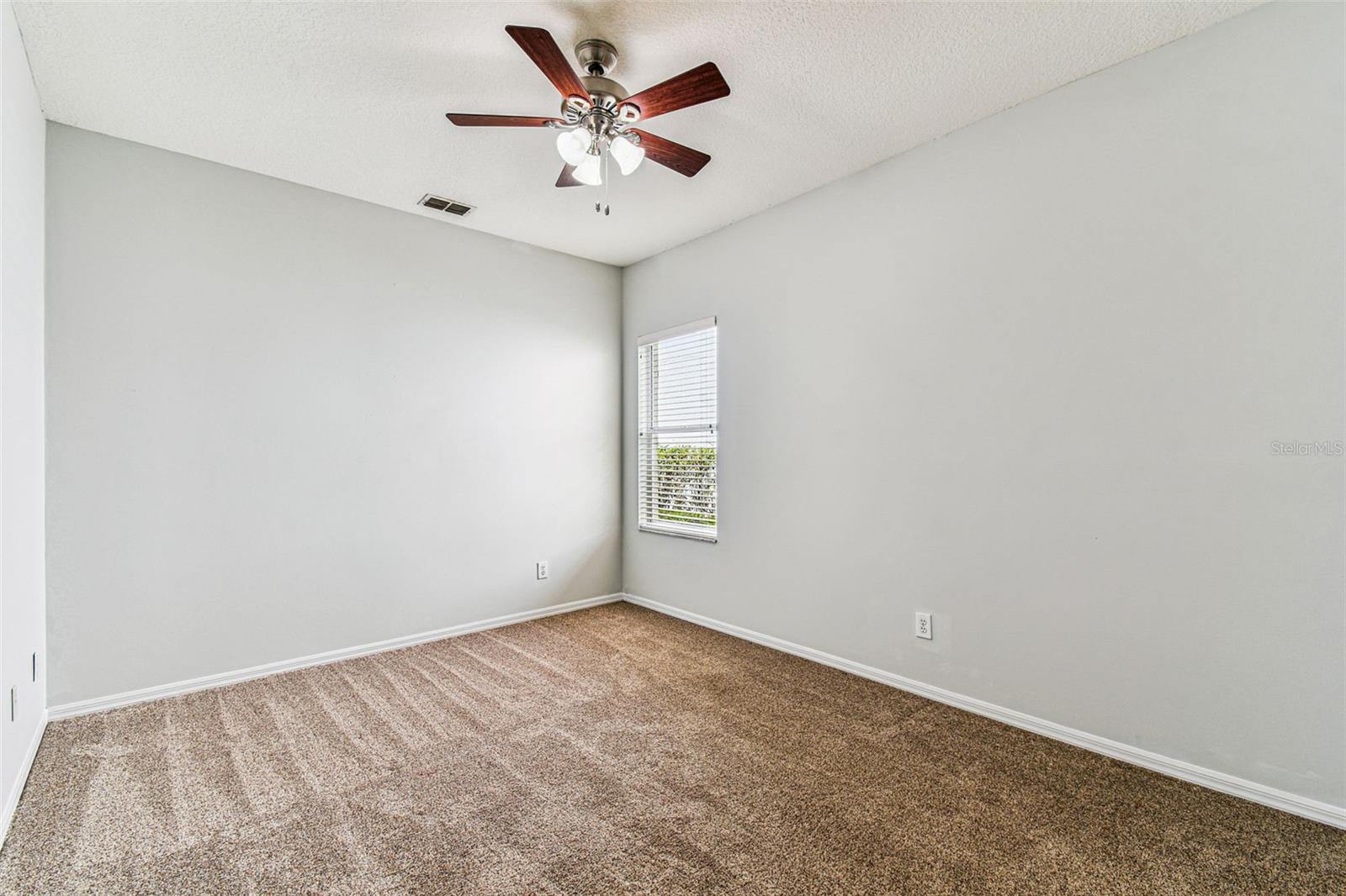 4933 EBENSBURG DR