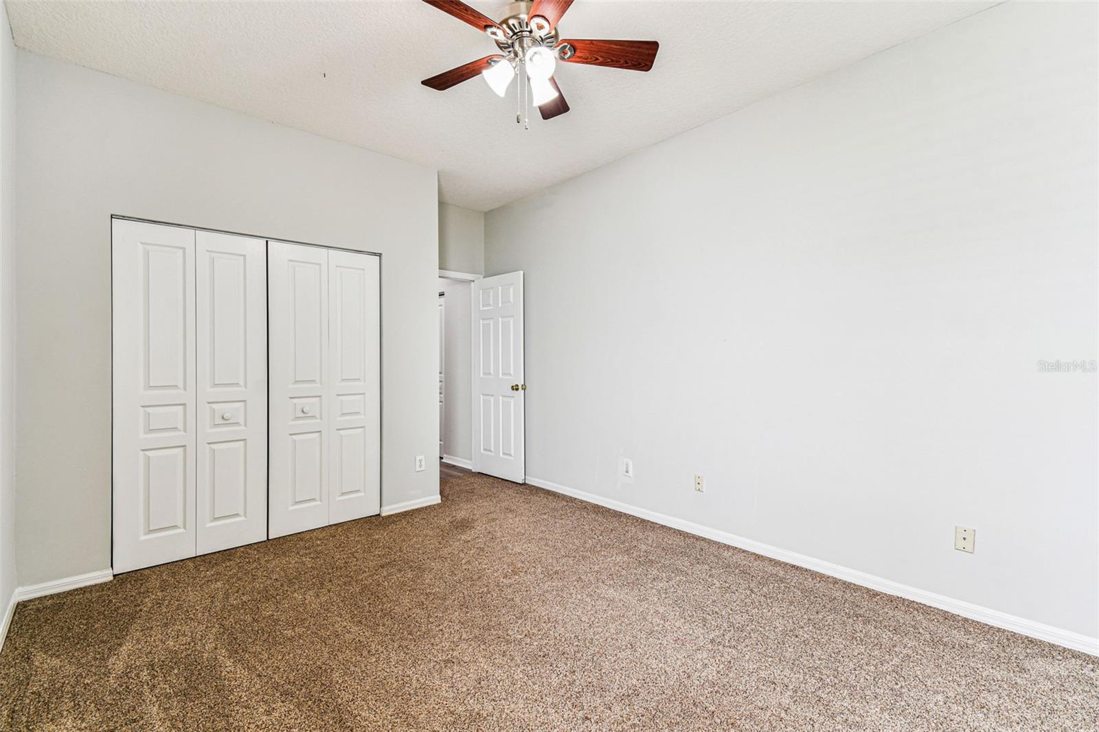 4933 EBENSBURG DR