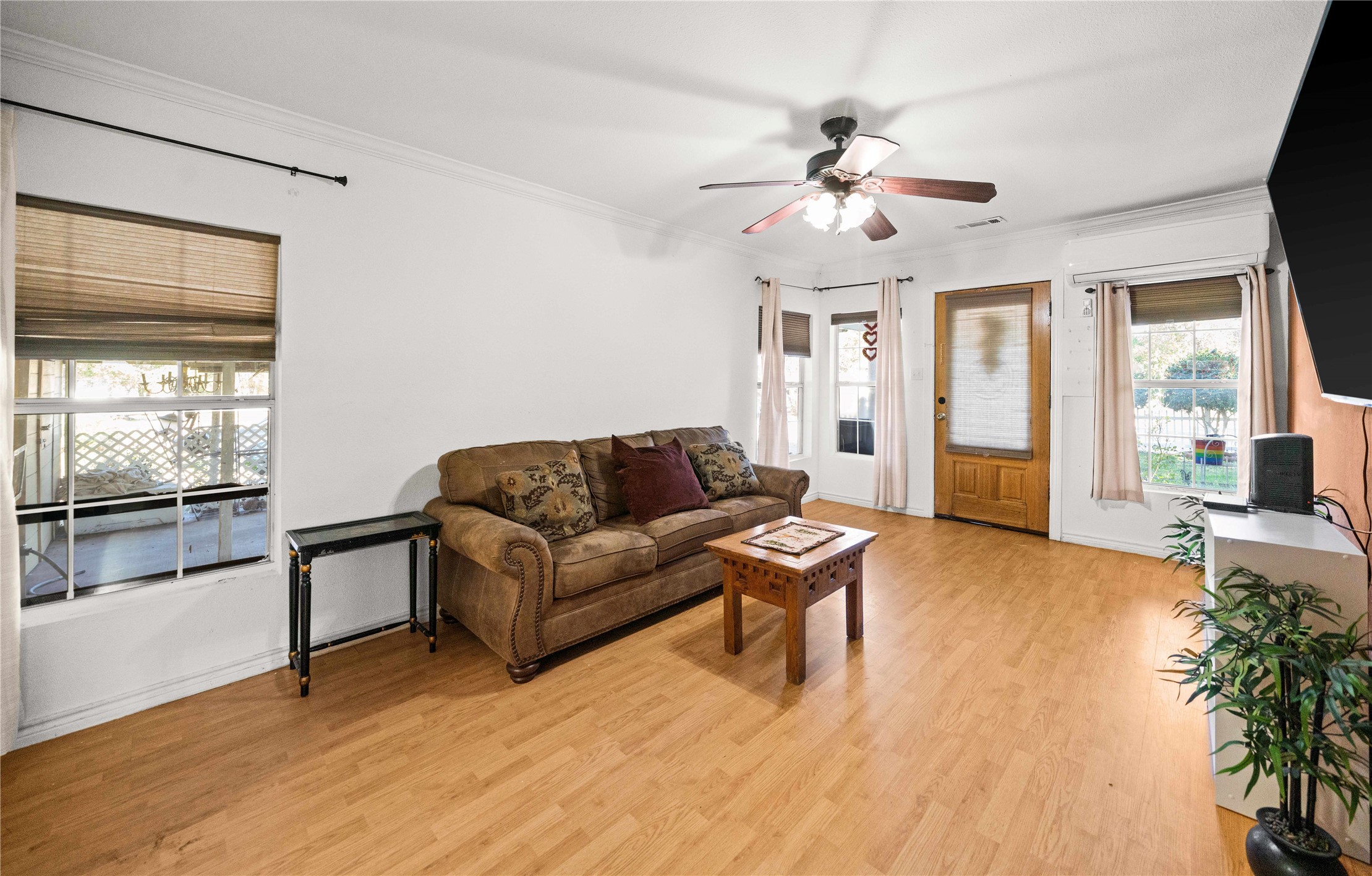 1017 N 3rd Street