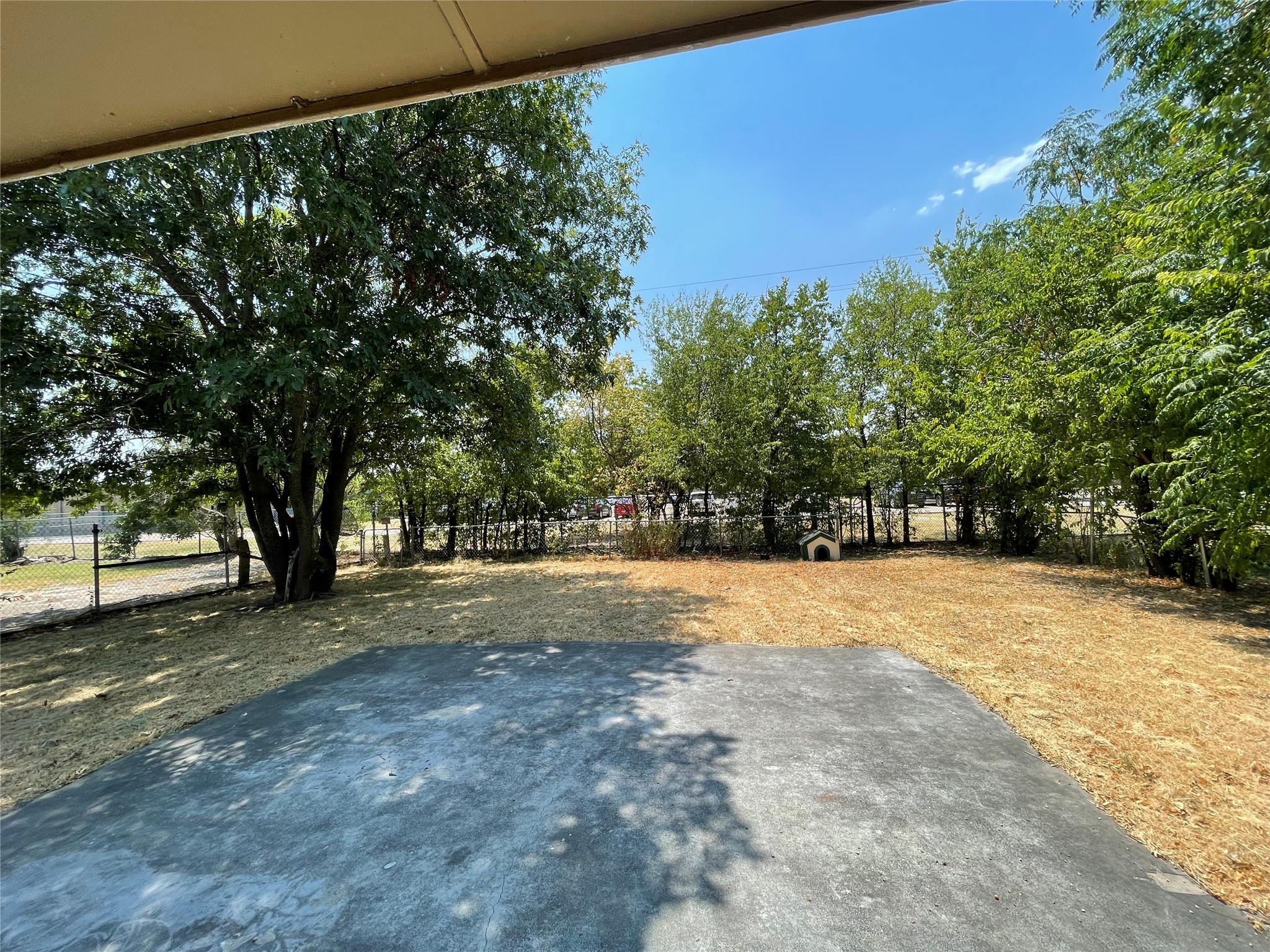 1606 Phillips Lane