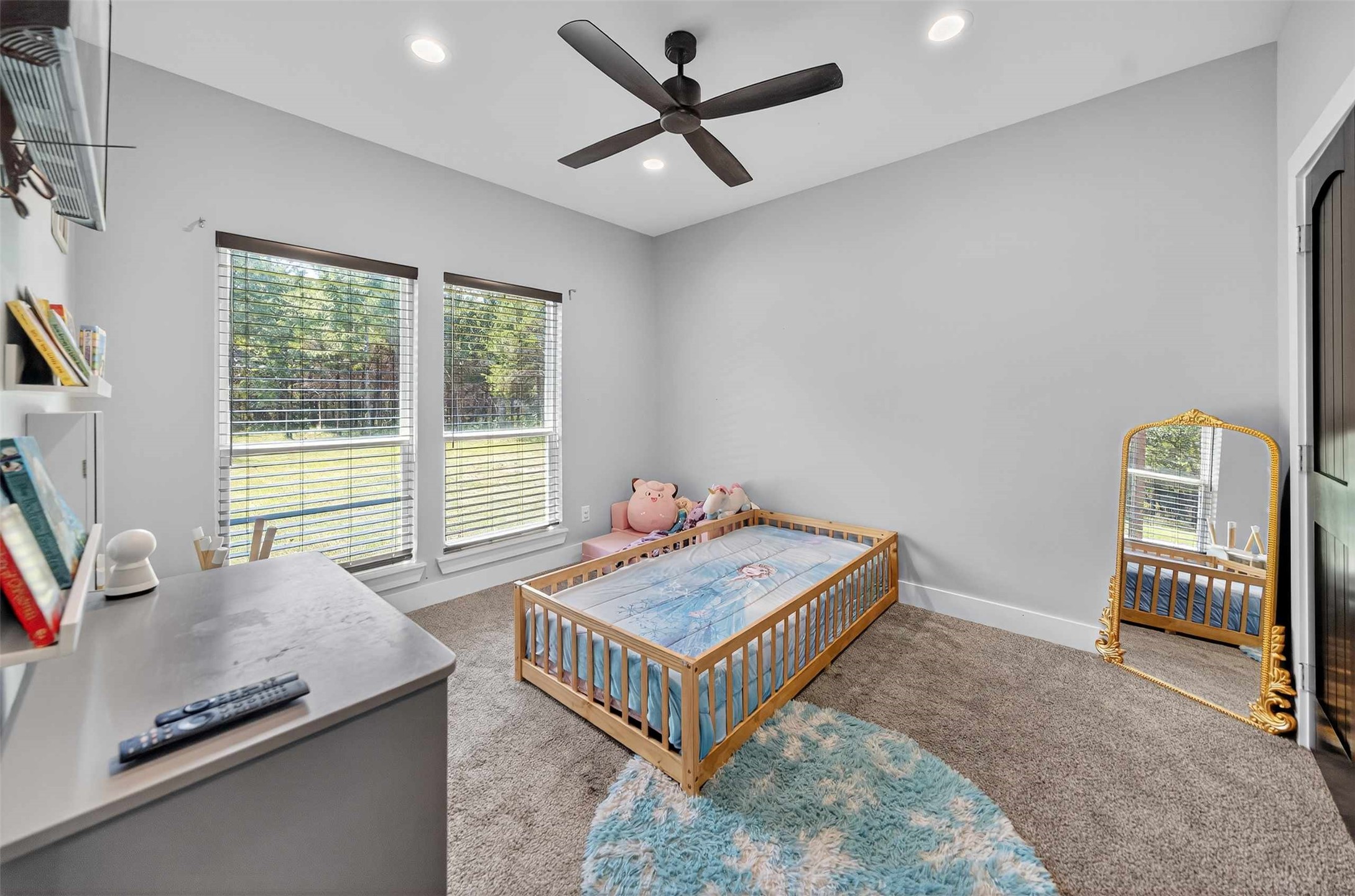 9697 County Road 1405